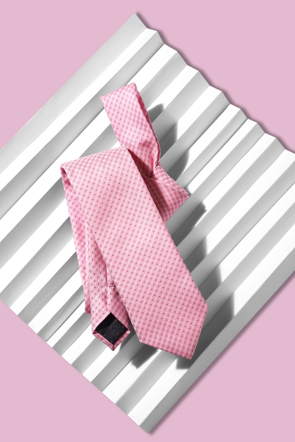 Men Pink Embroidered Tie-Pink 1 10094-men-pink-embroidered-tie-pink-1.jpg