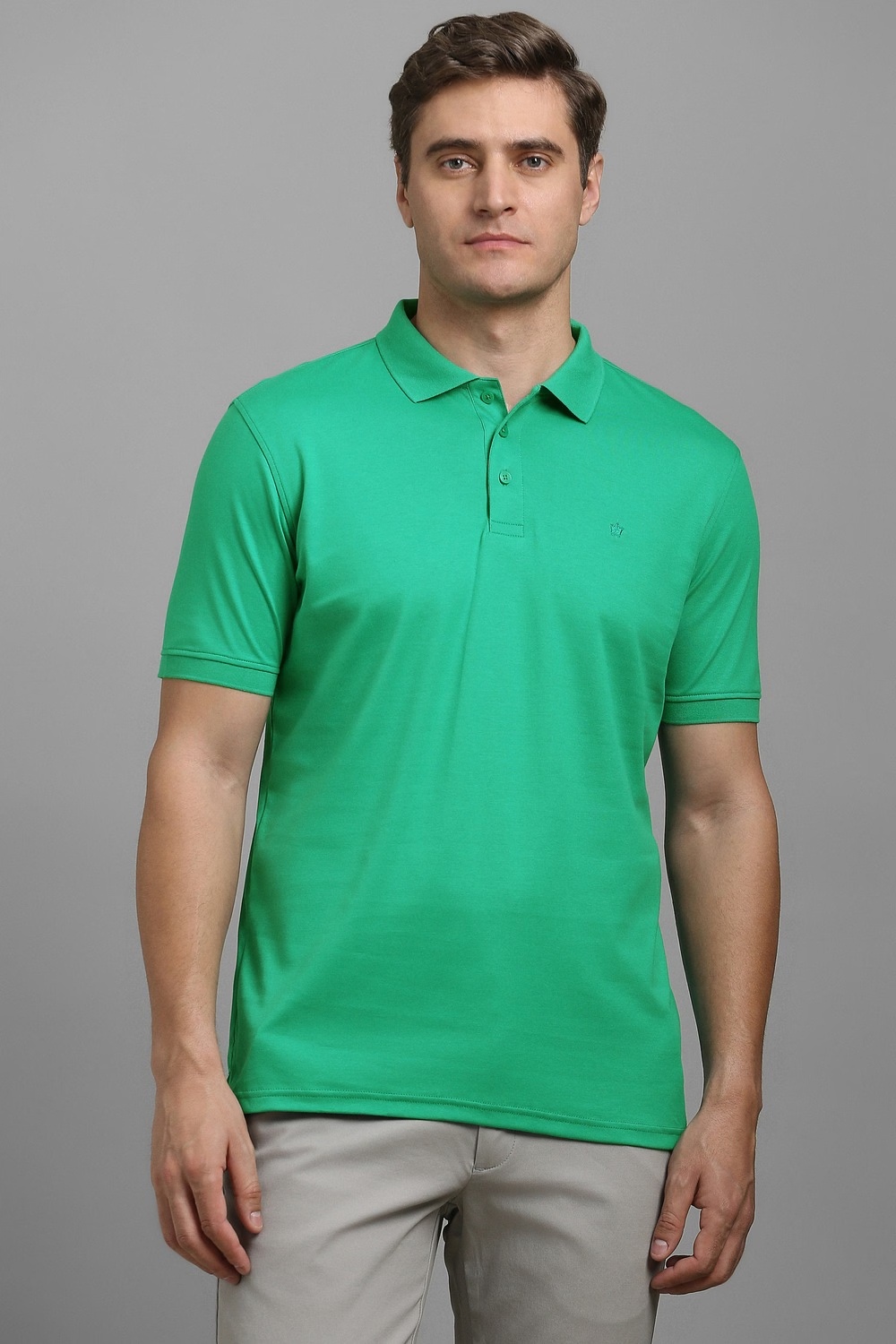 Men Green Solid Polo Neck T-shirt-Green