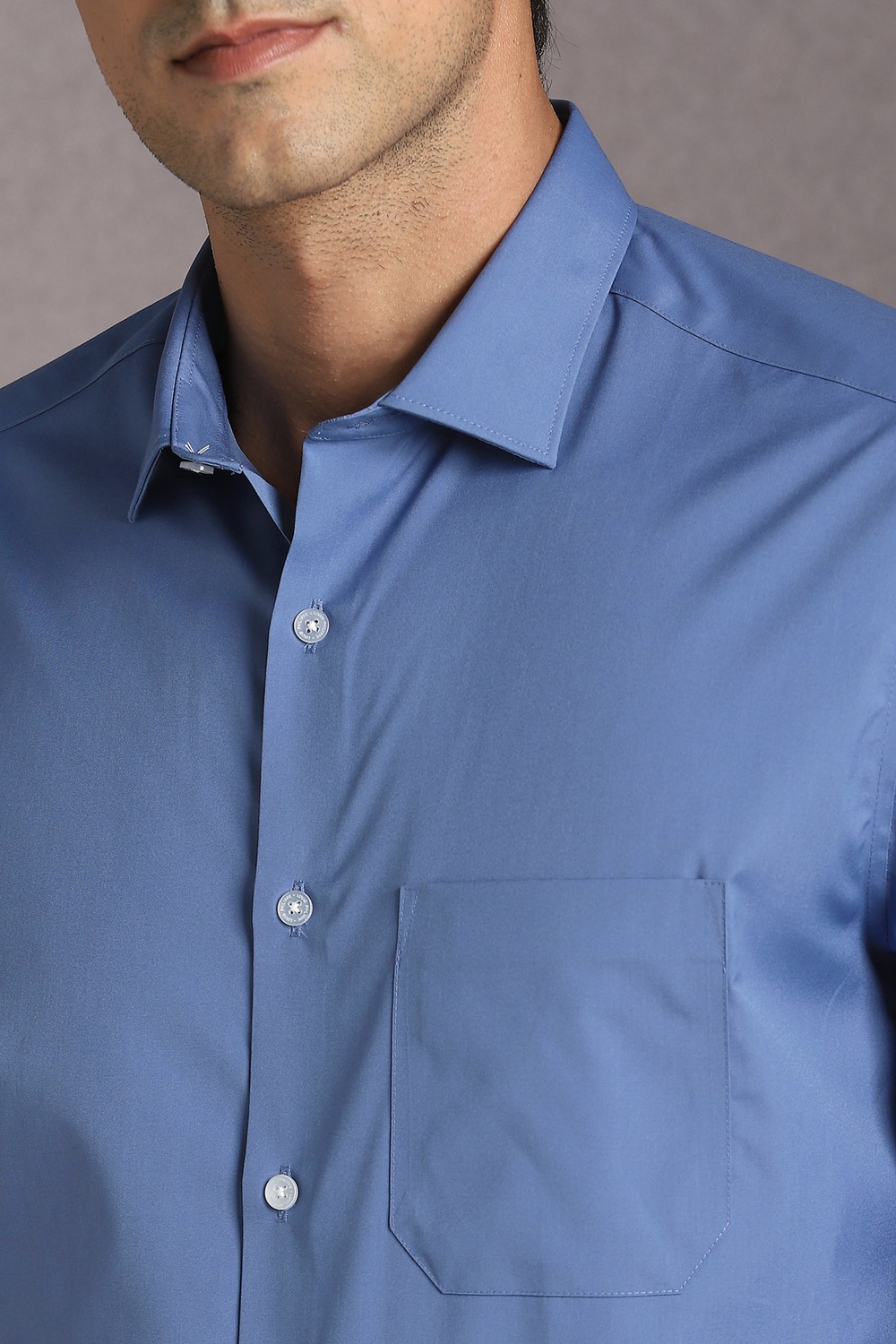 10750-men-blue-solid-full-sleeves-formal-shirt-blue-1.jpg