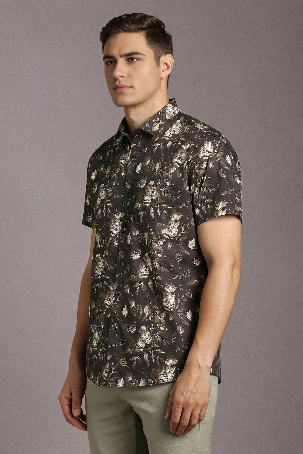10760-men-brown-print-half-sleeves-casual-shirt-brown-1.jpg
