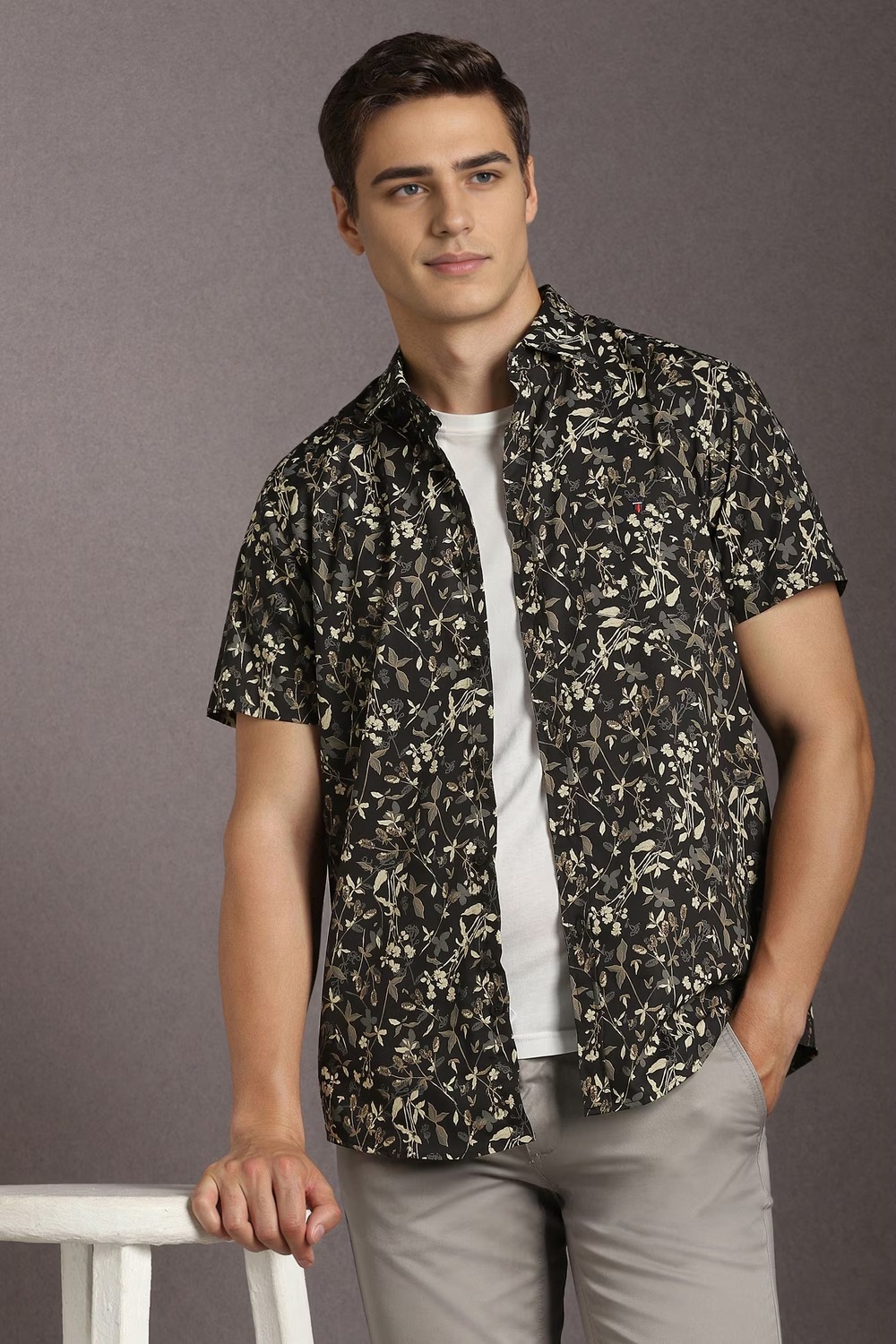 10774-men-black-print-half-sleeves-casual-shirt-black-1.jpg