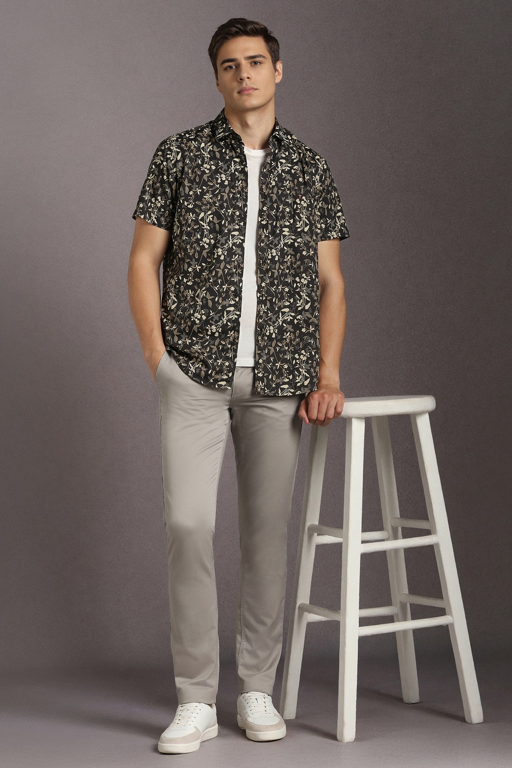 10774-men-black-print-half-sleeves-casual-shirt-black-1.jpg