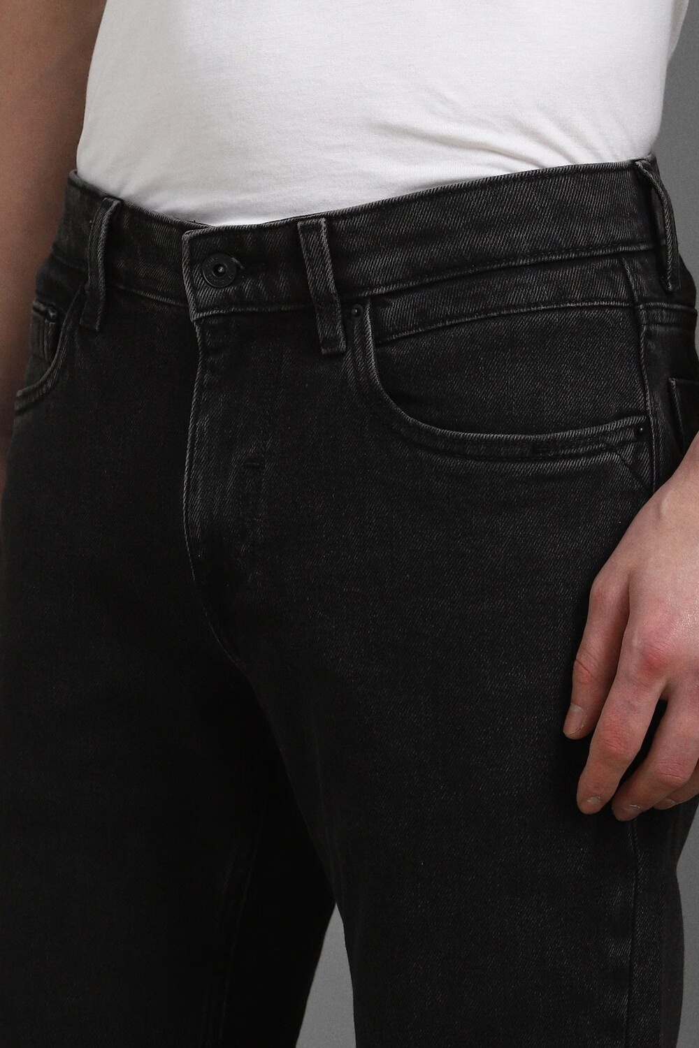 10977-men-black-dark-smart-fit-jeans-black-1.jpg