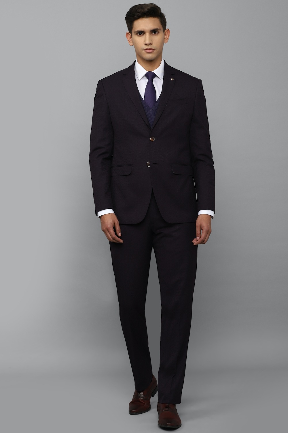Men Black Slim Fit Solid Formal Three Piece Suit-Black 1 10991-men-black-slim-fit-solid-formal-three-piece-suit-black-1.jpg