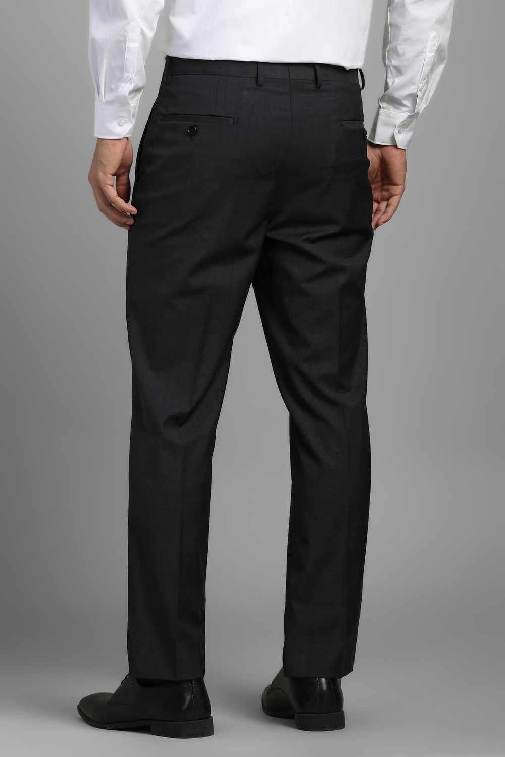11401-men-grey-solid-flat-front-formal-trousers-grey-1.jpg