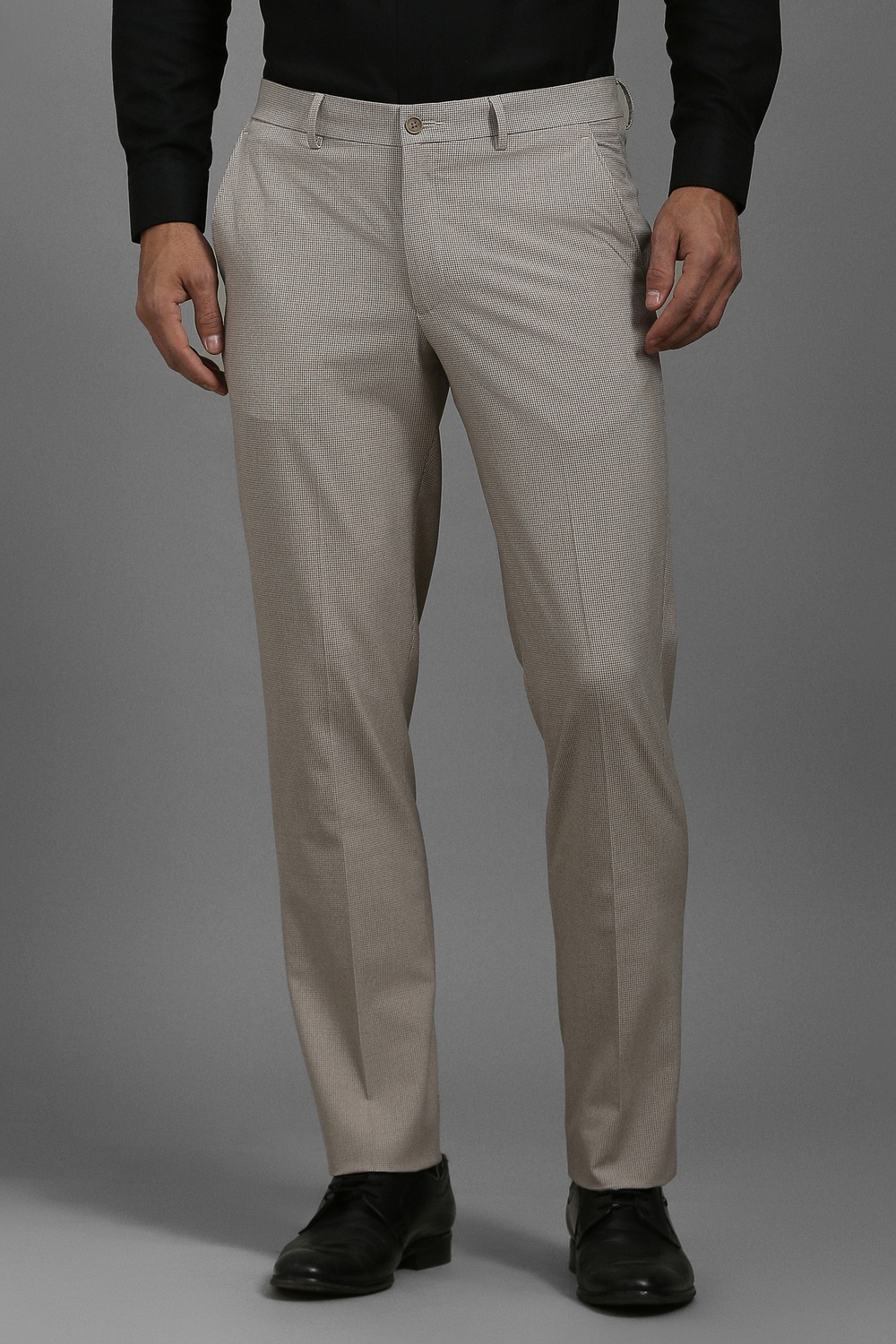 Men Brown Slim Fit Print Flat Front Formal Trousers-Brown