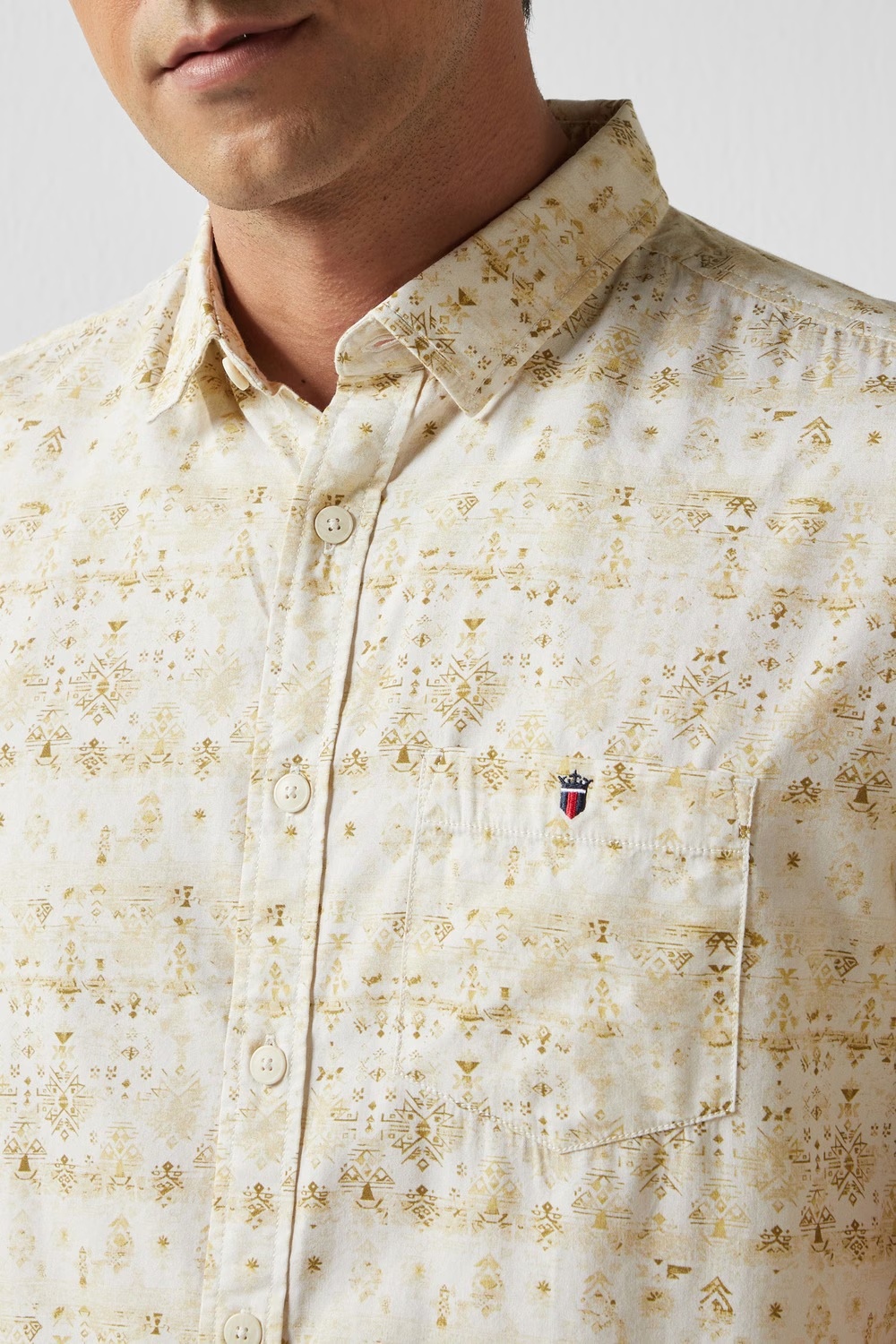 12056-men-cream-slim-fit-print-half-sleeves-casual-shirt-cream-1.jpg
