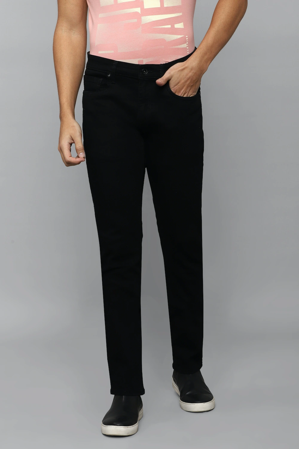 Men Black Dark Slim Fit Jeans-Black