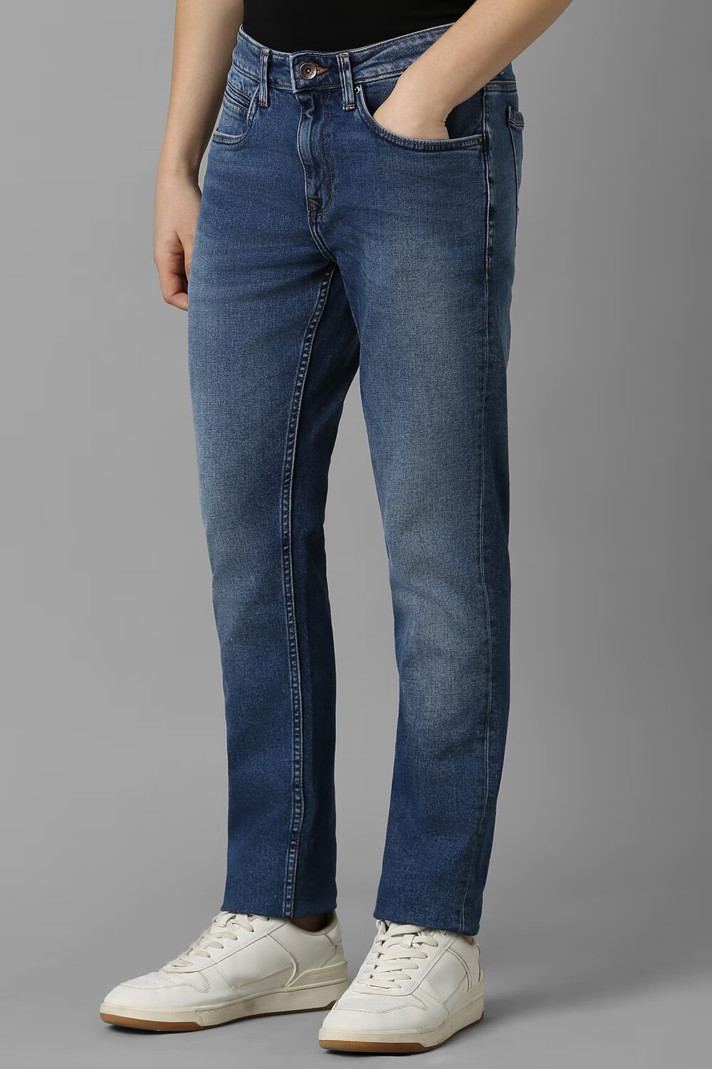12323-men-blue-mid-slim-fit-jeans-blue-1.jpg