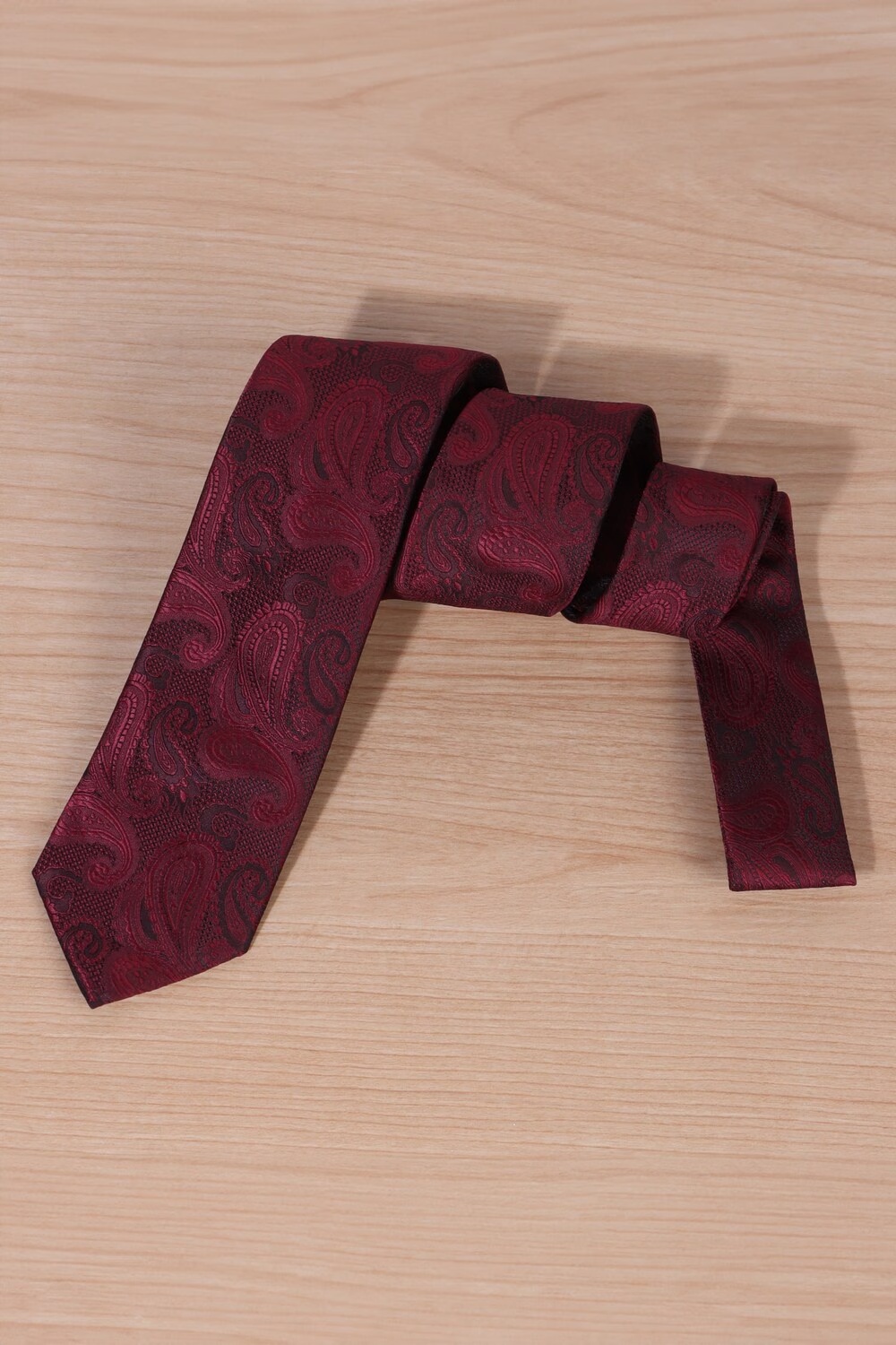 Men Maroon Embroidered Tie-Maroon