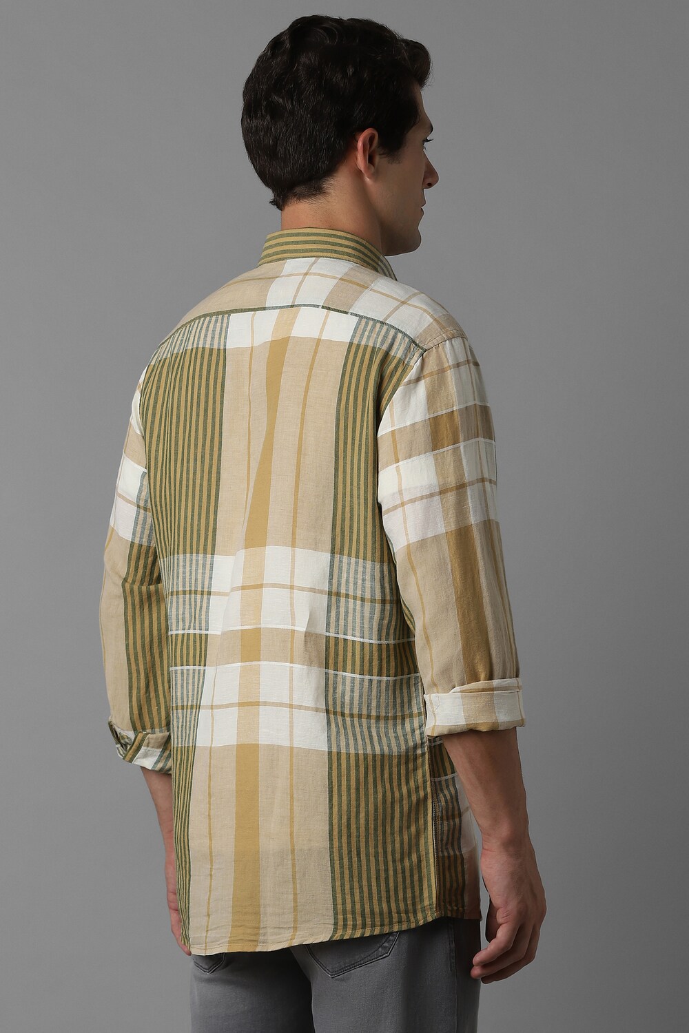 12480-men-khaki-slim-fit-check-full-sleeves-casual-shirt-khaki-1.jpg