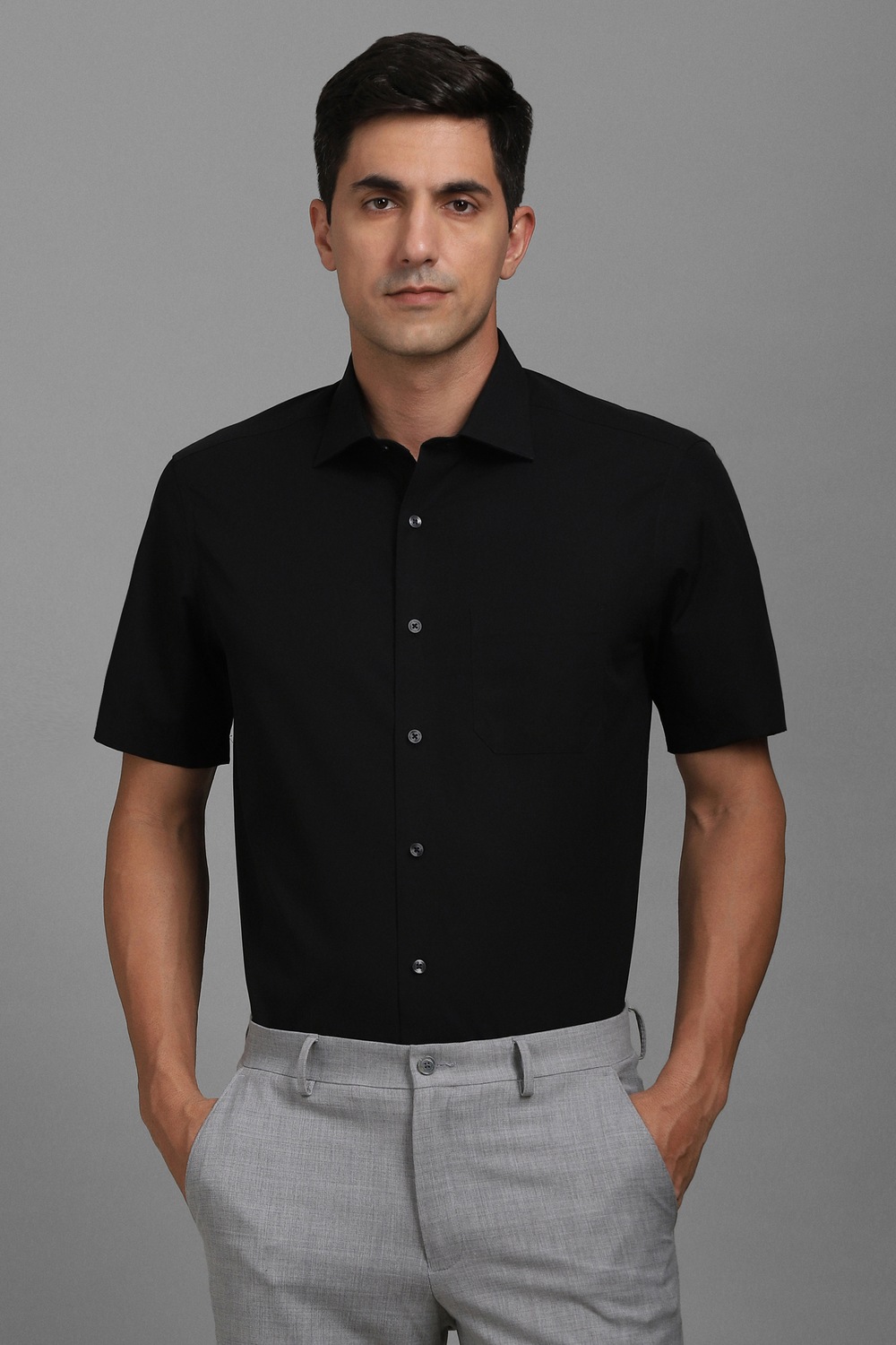 Men Black Classic Fit Solid Half Sleeves Formal Shirt-Black 1 12500-men-black-classic-fit-solid-half-sleeves-formal-shirt-black-1.jpg