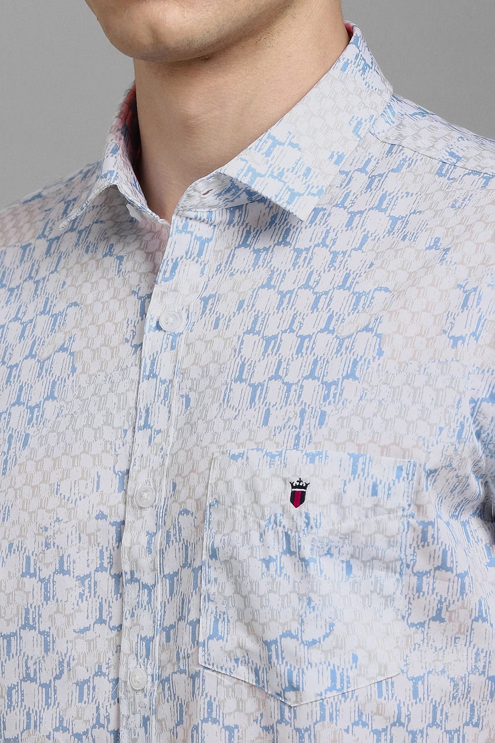12716-men-white-print-half-sleeves-casual-shirt-white-1.jpg