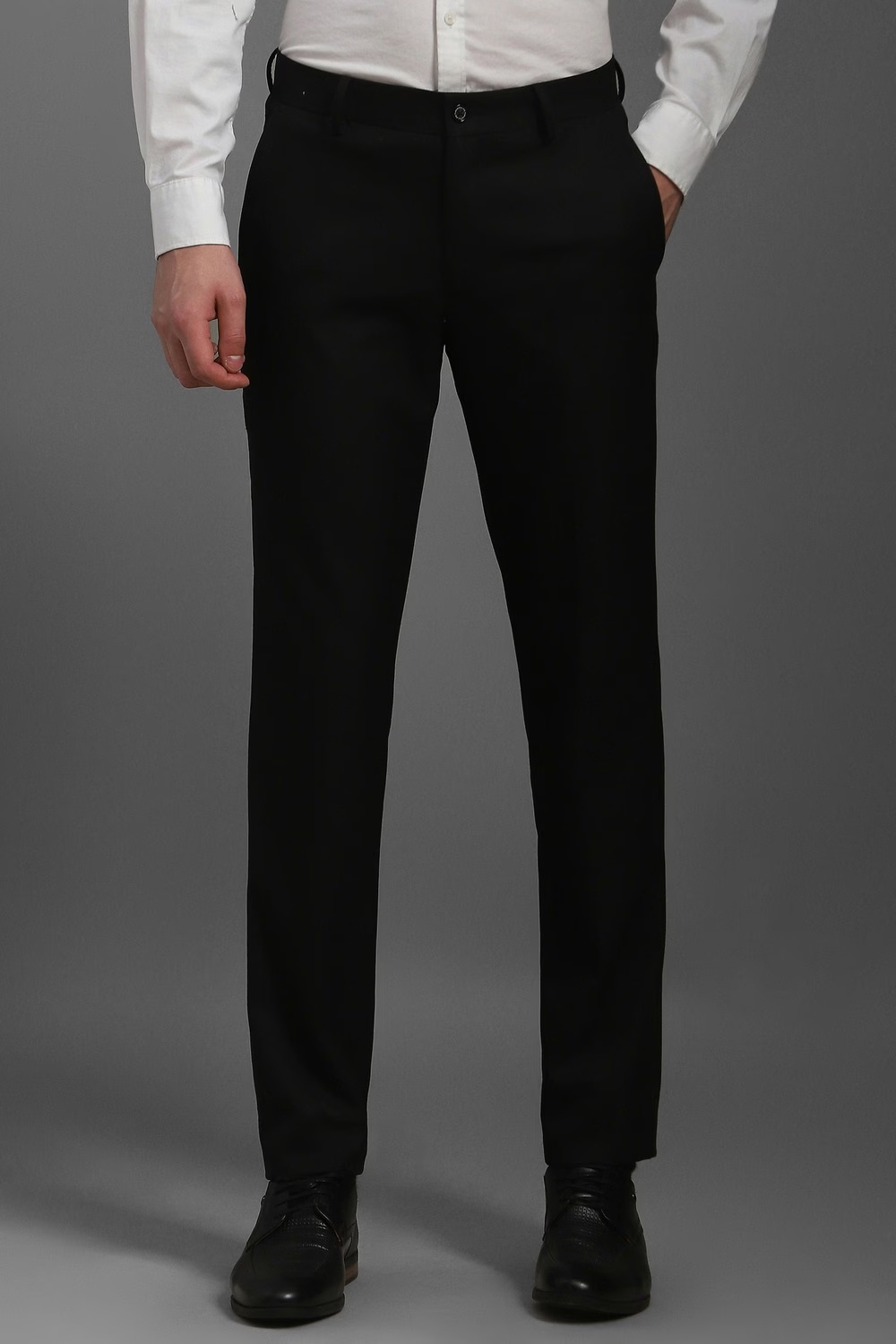 Men Black Slim Fit Solid Flat Front Formal Trousers-Black