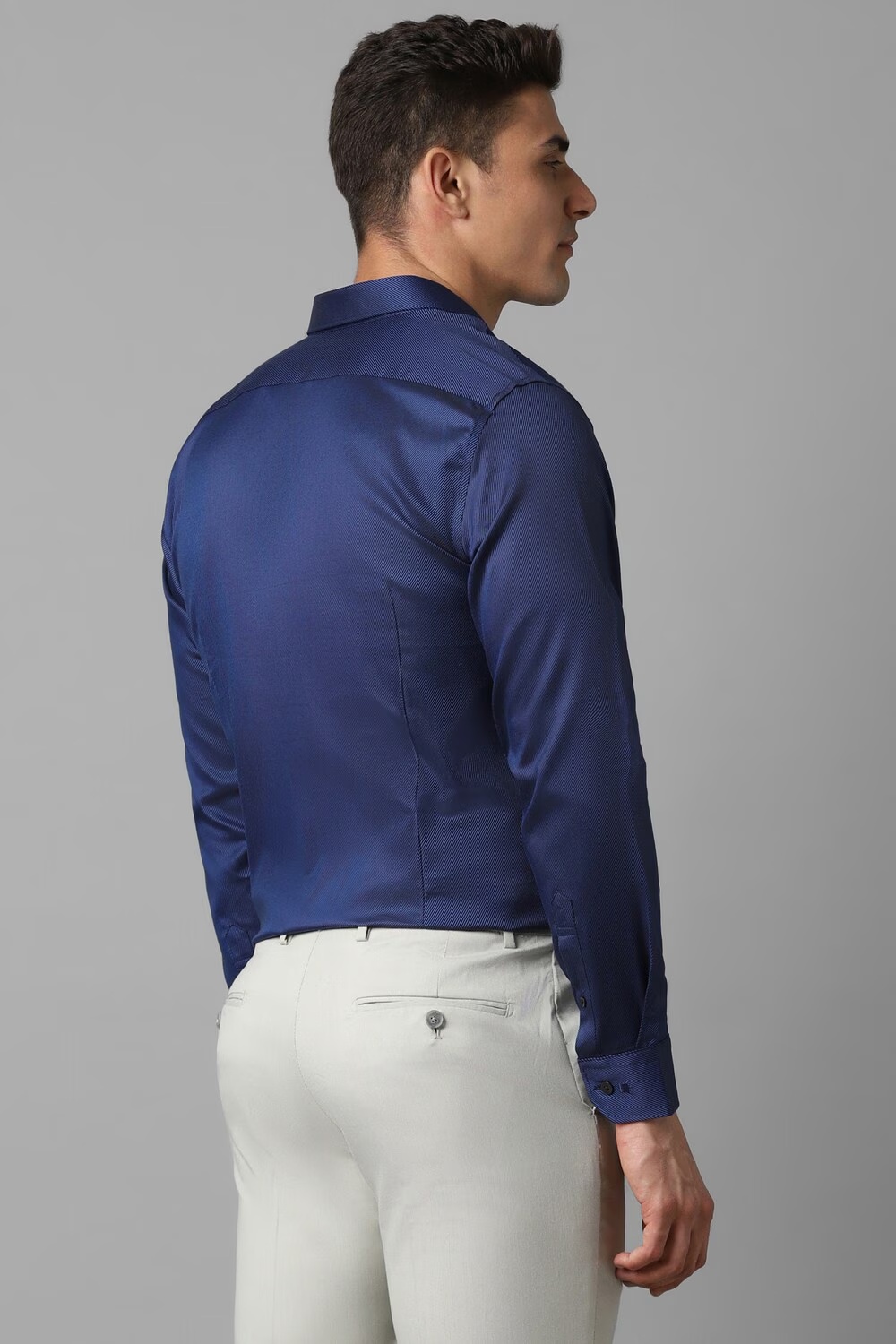 13139-men-navy-slim-fit-textured-full-sleeves-formal-shirt-navy-1.jpg