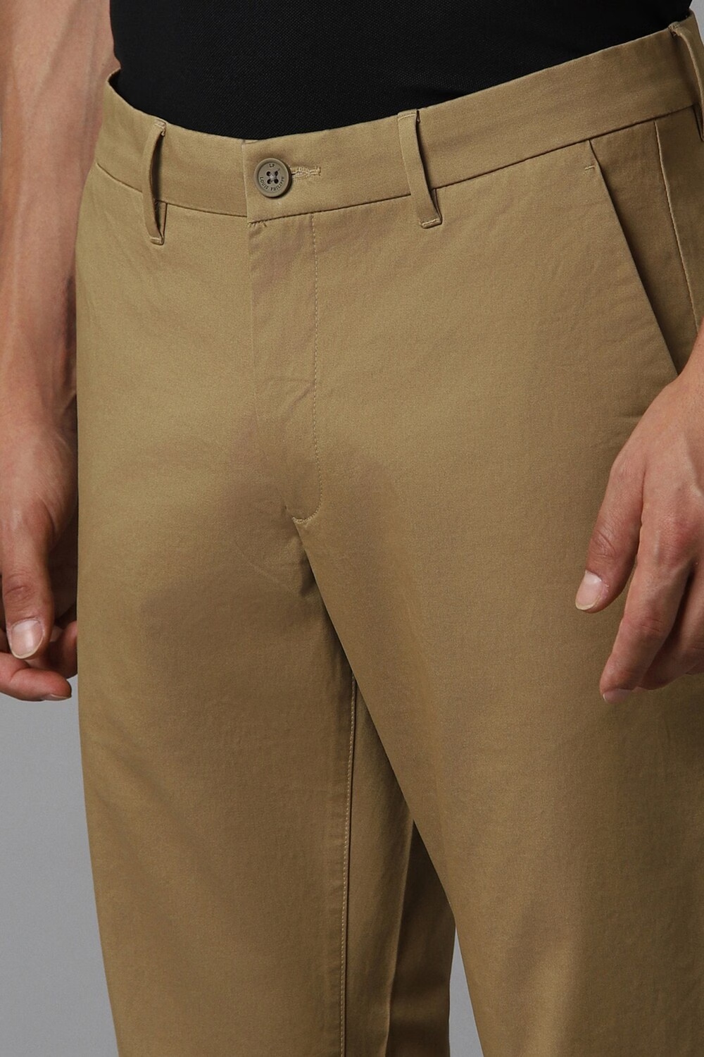 13748-men-brown-slim-tapered-fit-solid-flat-front-casual-trousers-brown-1.jpg