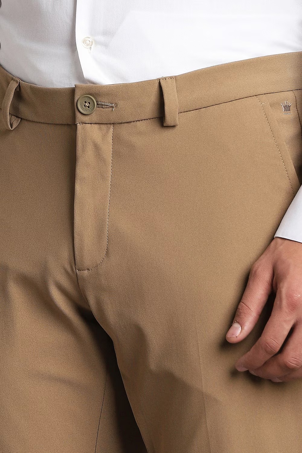 13837-men-khaki-solid-flat-front-casual-trousers-khaki-1.jpg