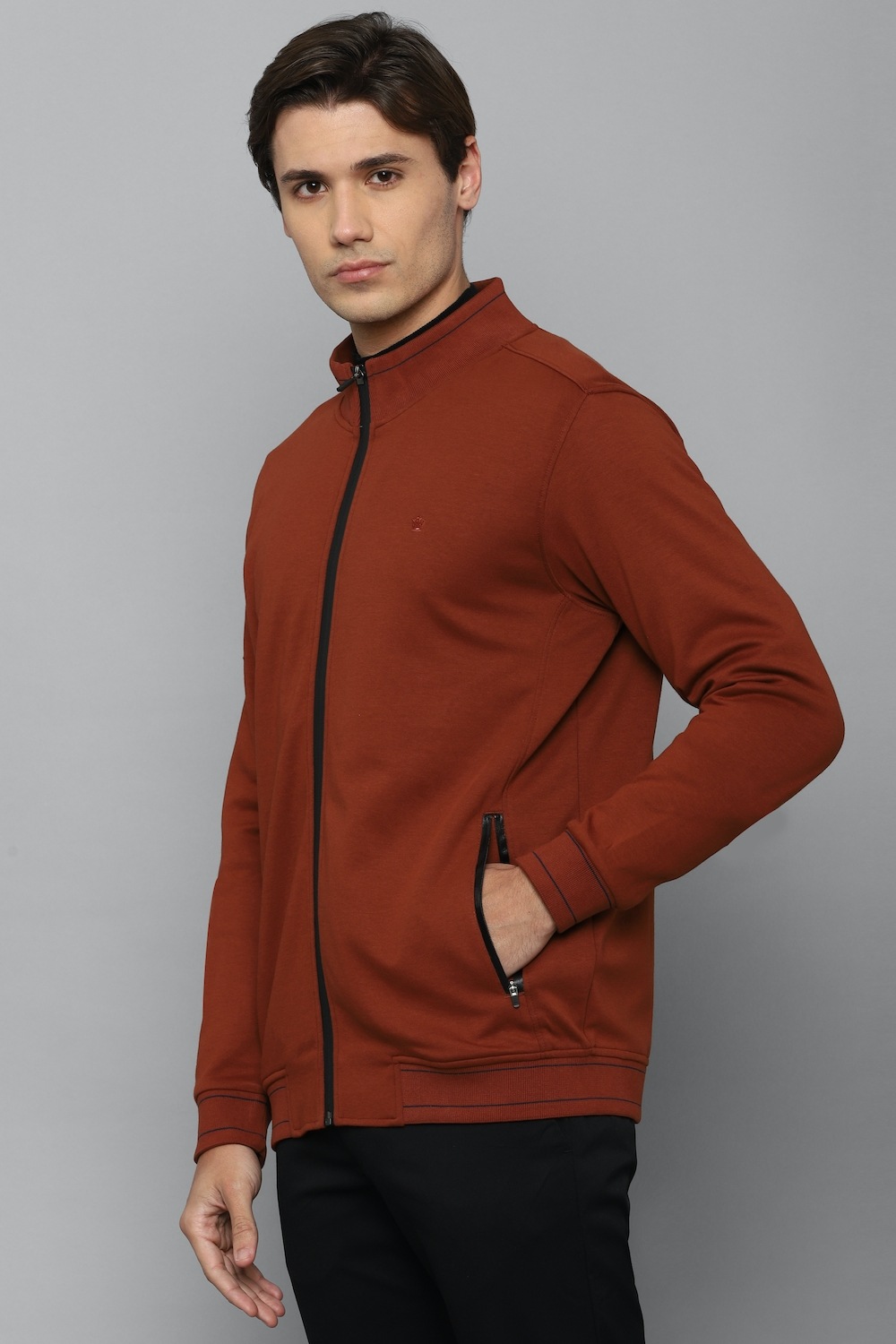 1386-men-casual-red-solid-sweatshirt-red-1.jpg