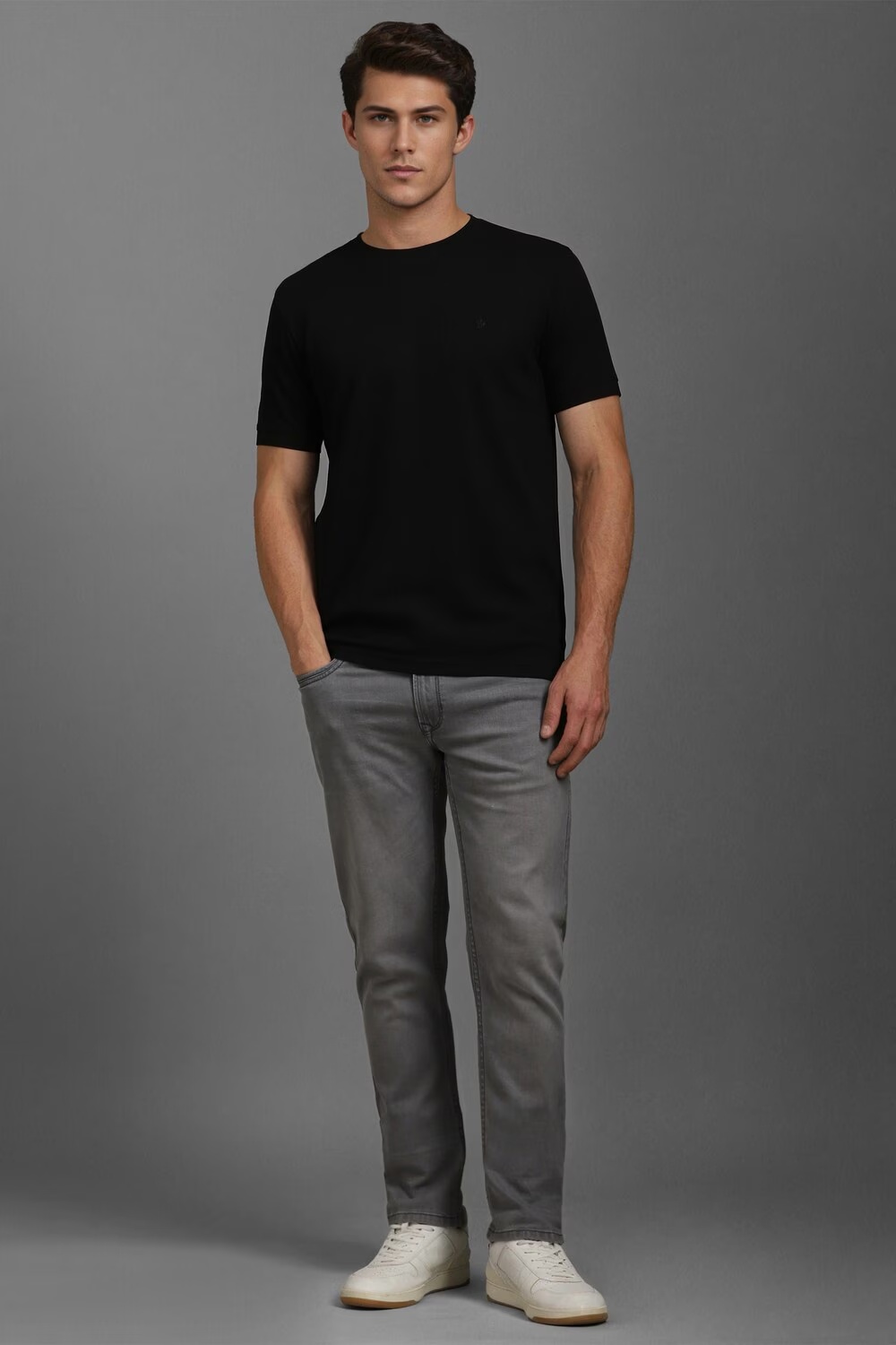 13917-men-black-solid-crew-neck-t-shirt-black-1.jpg