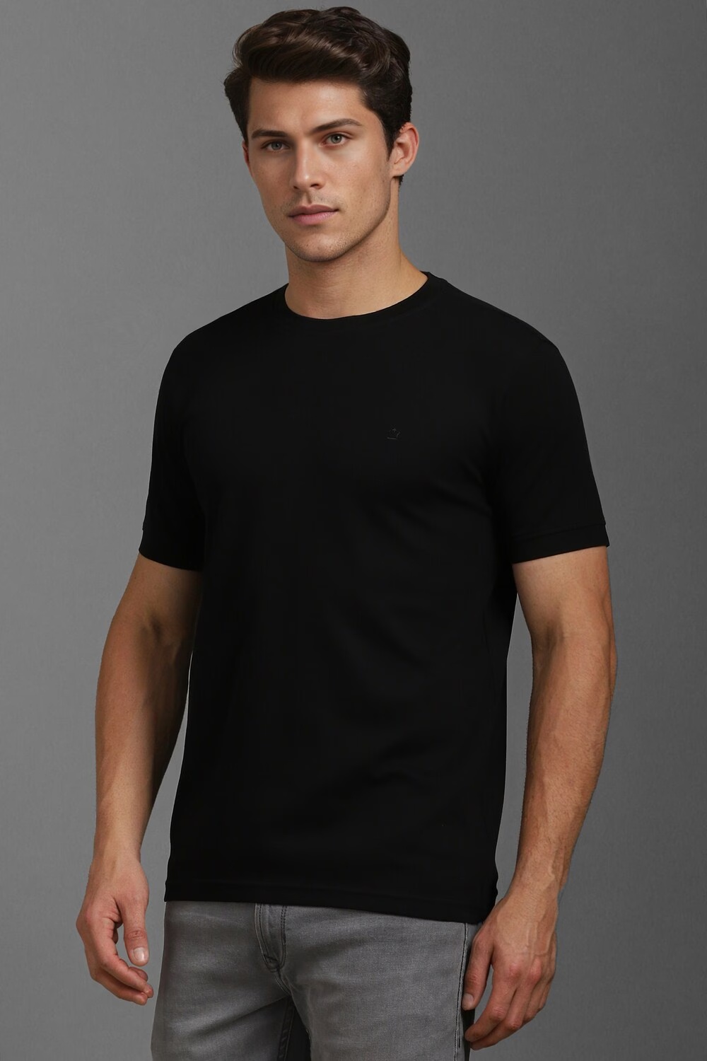 13917-men-black-solid-crew-neck-t-shirt-black-1.jpg