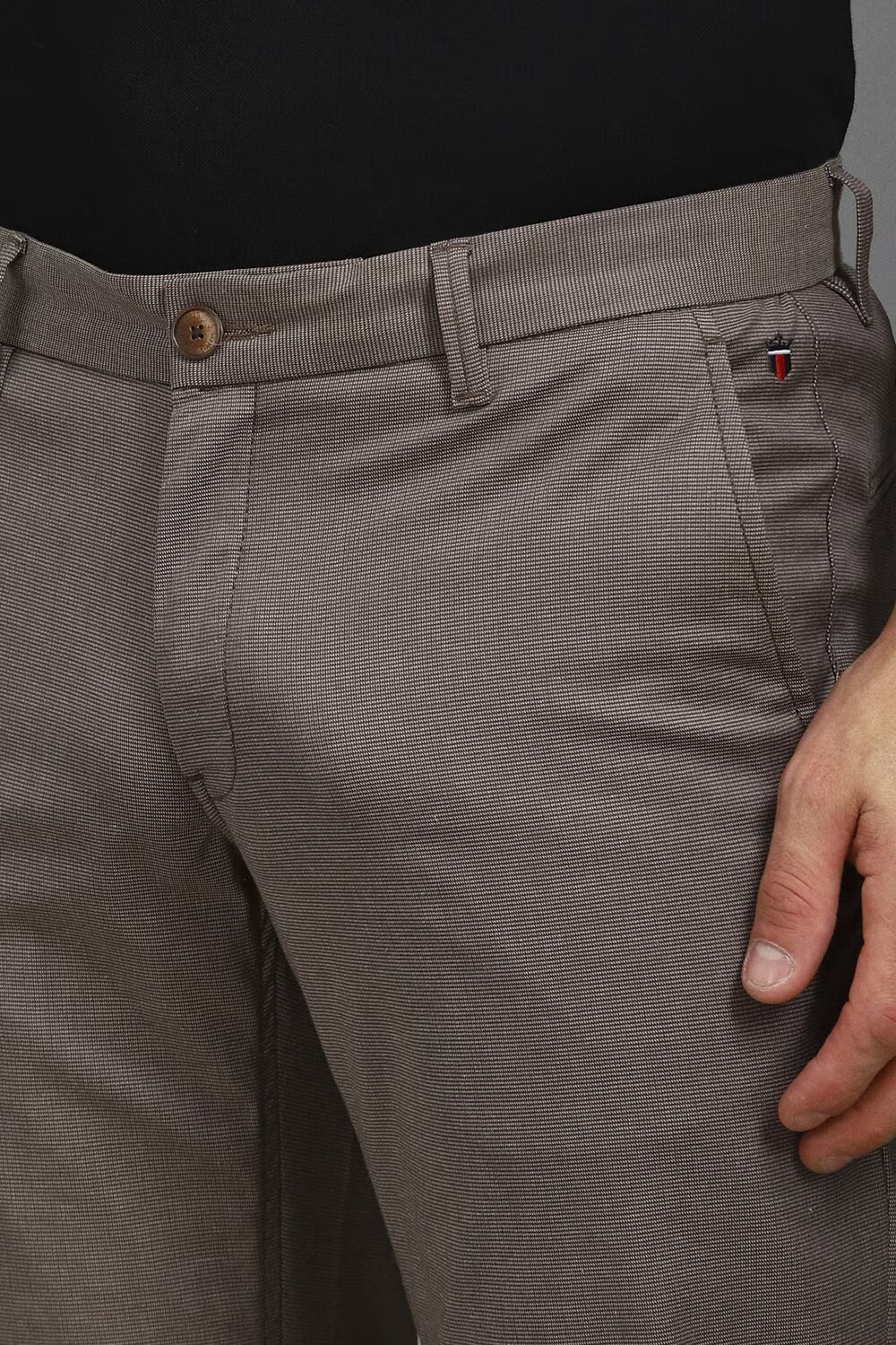 14271-men-brown-slim-fit-textured-flat-front-casual-trousers-brown-1.jpg