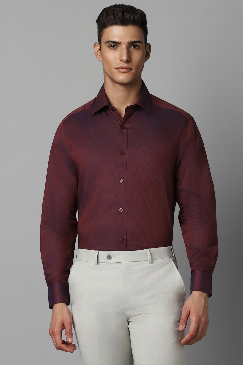 Men Maroon Classic Fit Solid Full Sleeves Formal Shirt-Maroon