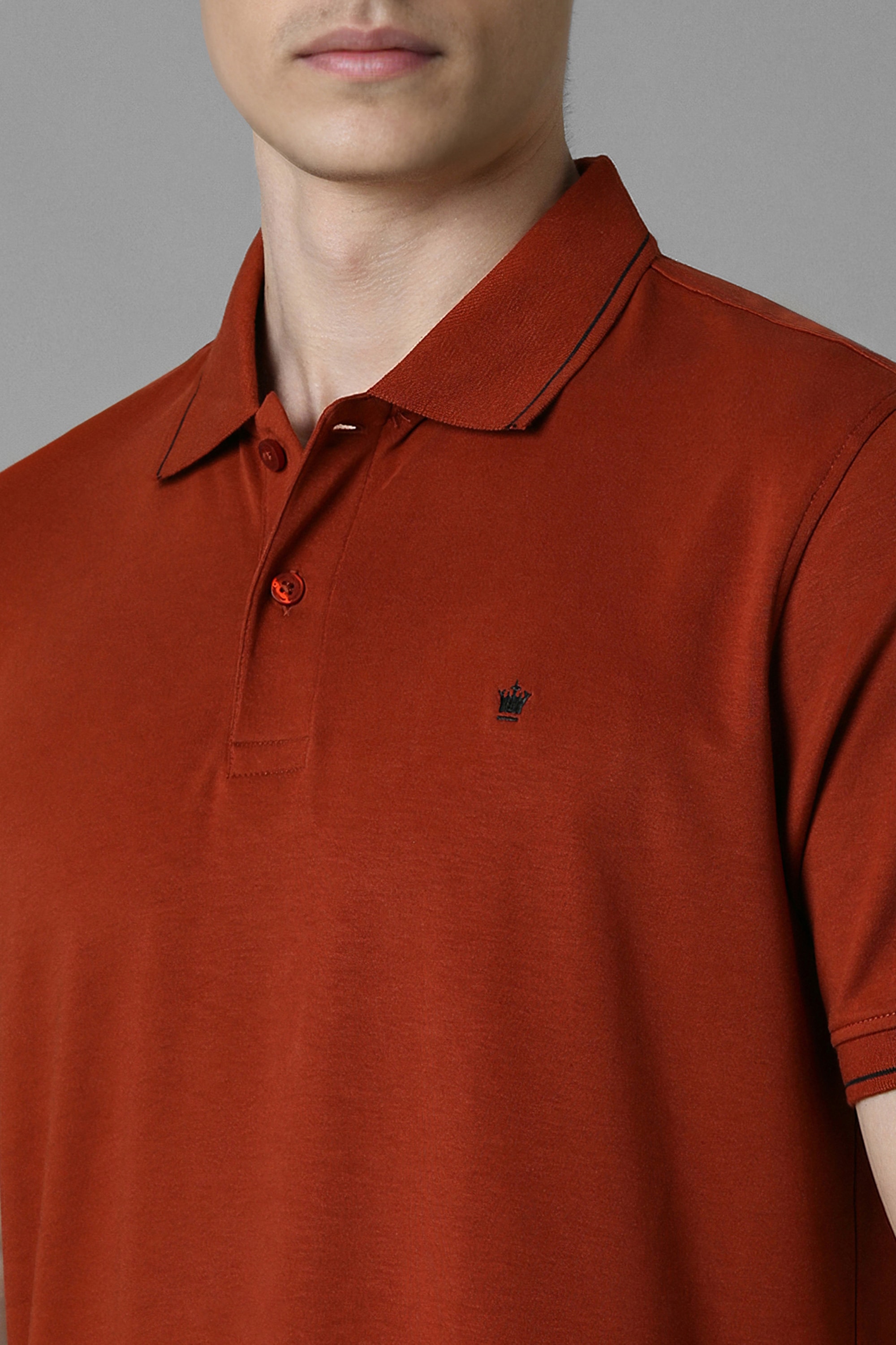 14632-men-maroon-solid-polo-neck-t-shirt-maroon-1.webp