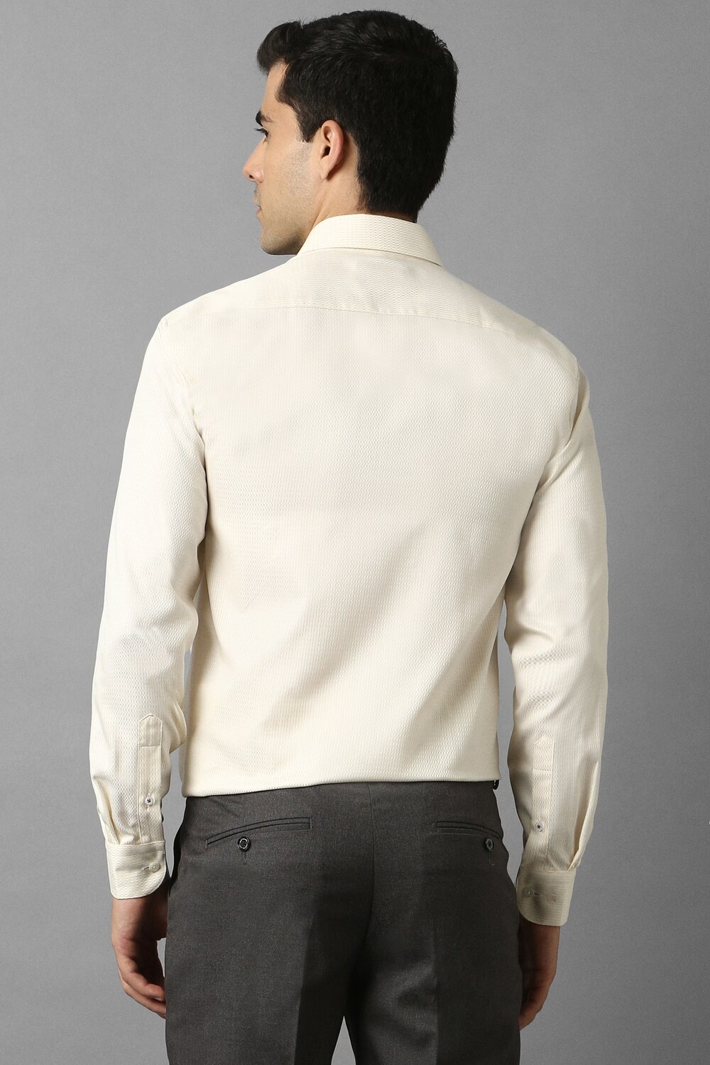 14834-men-yellow-slim-fit-textured-full-sleeves-formal-shirt-yellow-1.jpg