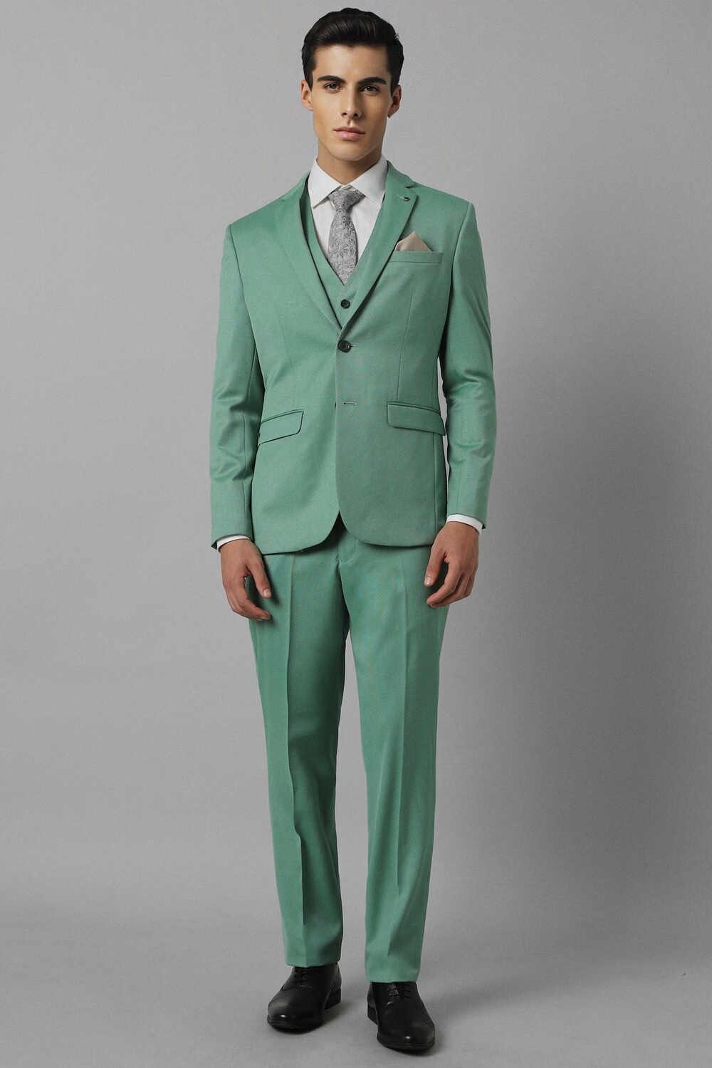 15321-men-green-slim-fit-solid-formal-three-piece-suit-green-1.jpg
