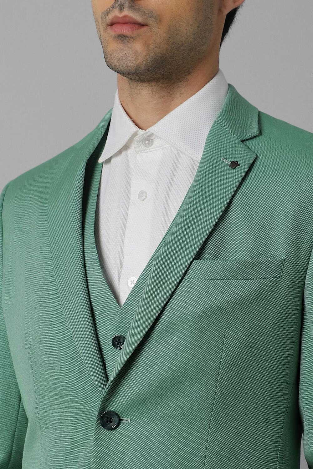 15321-men-green-slim-fit-solid-formal-three-piece-suit-green-1.jpg