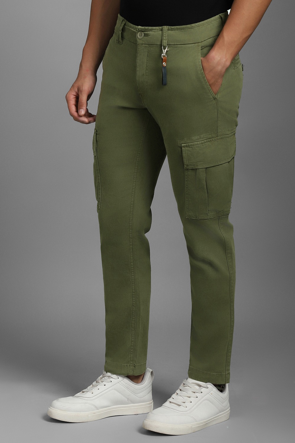 15496-men-olive-solid-flat-front-casual-trousers-olive-1.jpg