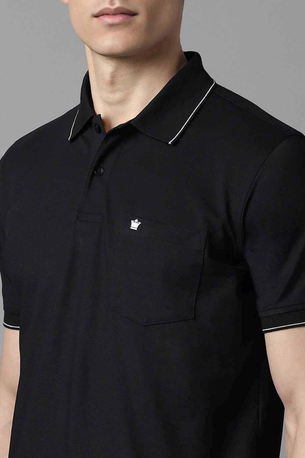 15576-men-black-solid-polo-neck-t-shirt-black-1.jpg