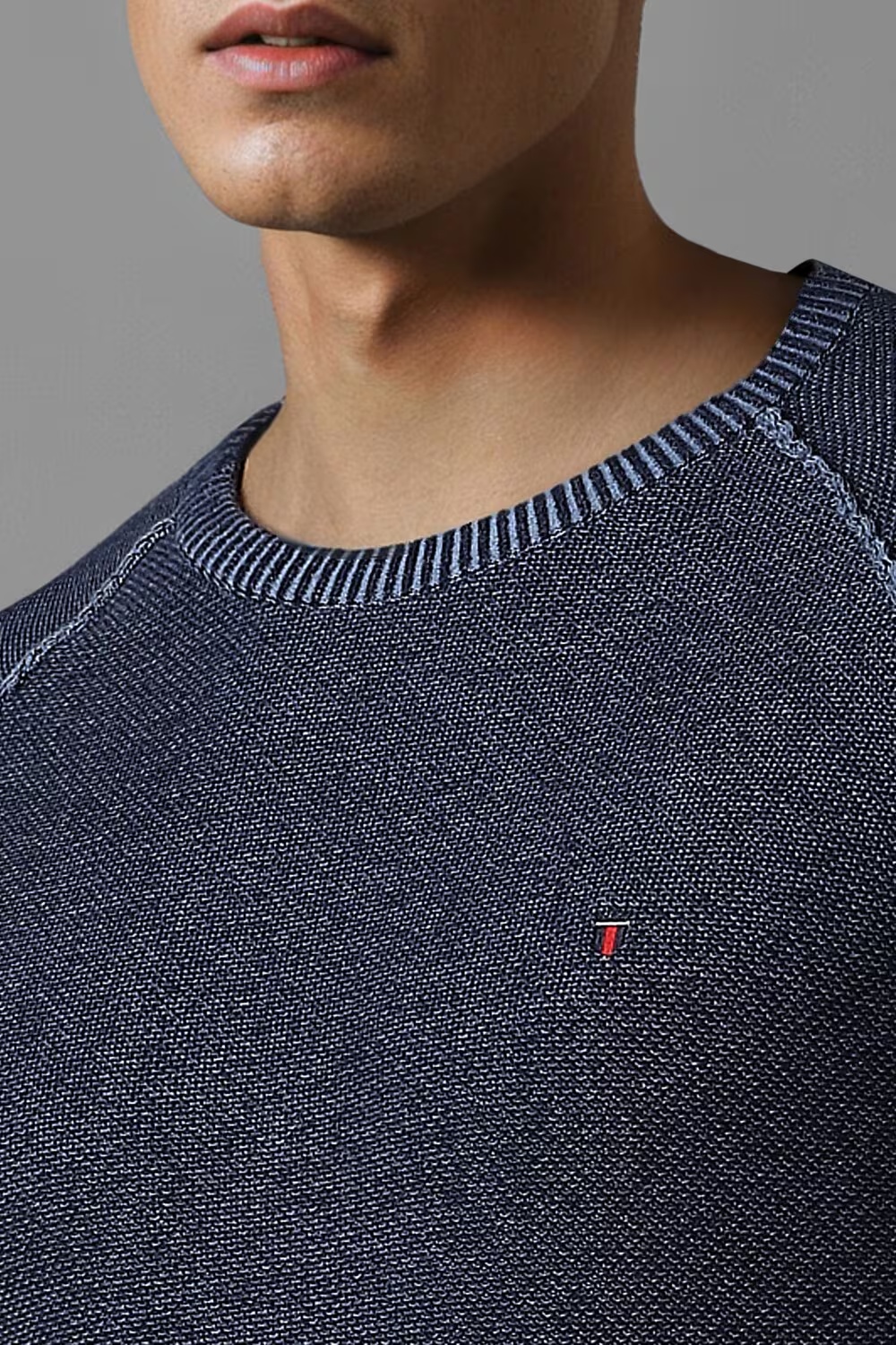 1567-men-navy-textured-crew-neck-full-sleeves-sweater-navy-1.jpg