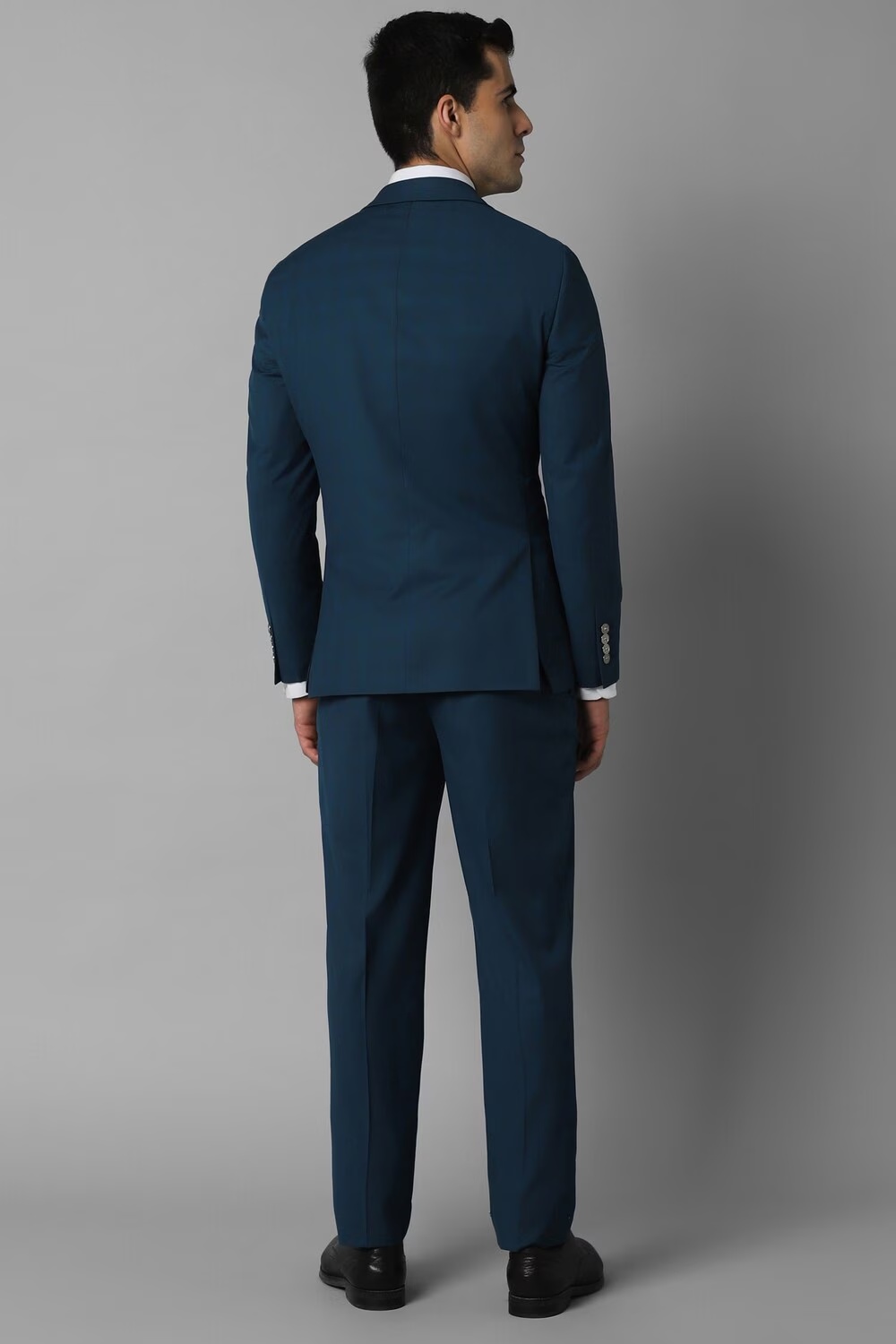 16072-men-blue-slim-fit-textured-formal-three-piece-suit-blue-1.jpg