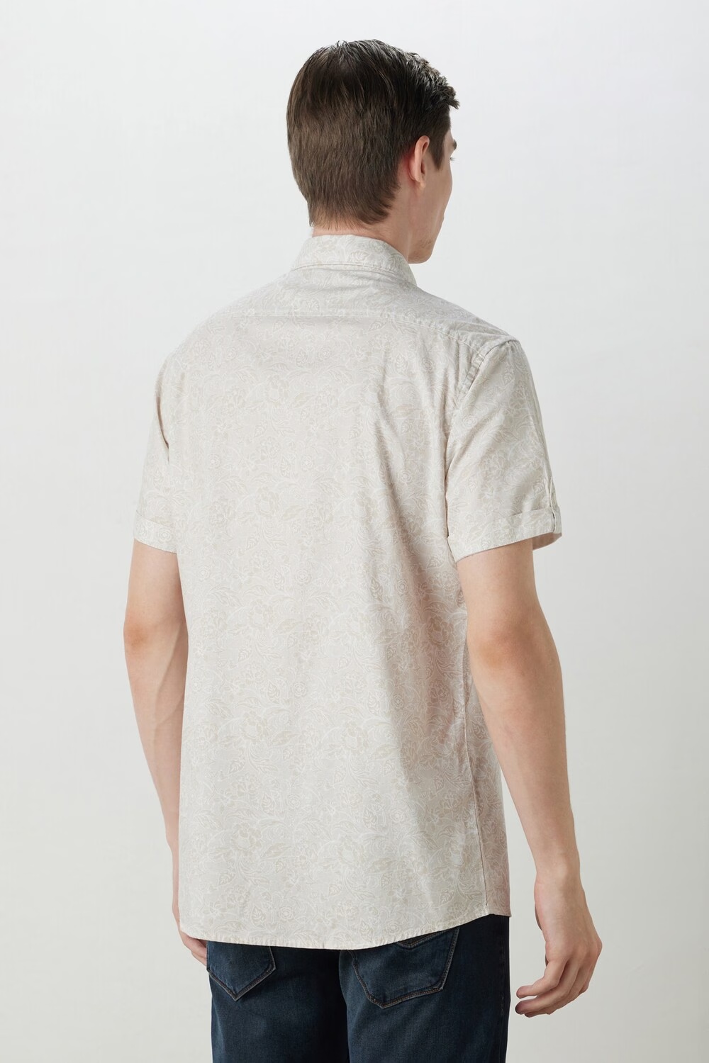 1647-men-grey-slim-fit-print-half-sleeves-casual-shirt-grey-1.jpg