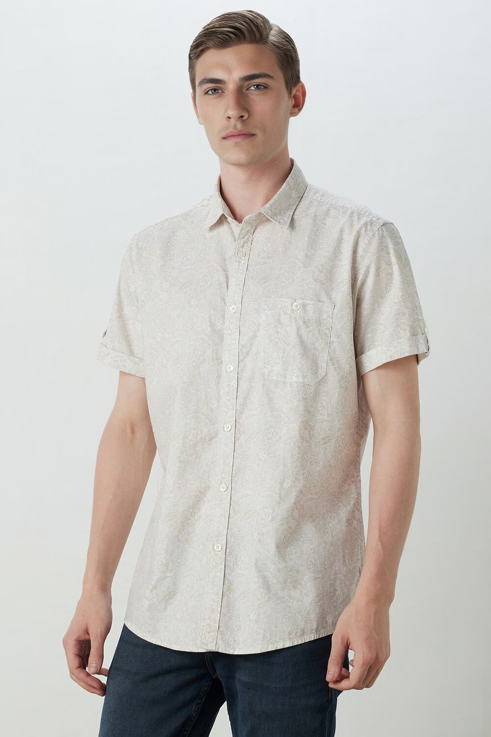 1647-men-grey-slim-fit-print-half-sleeves-casual-shirt-grey-1.jpg
