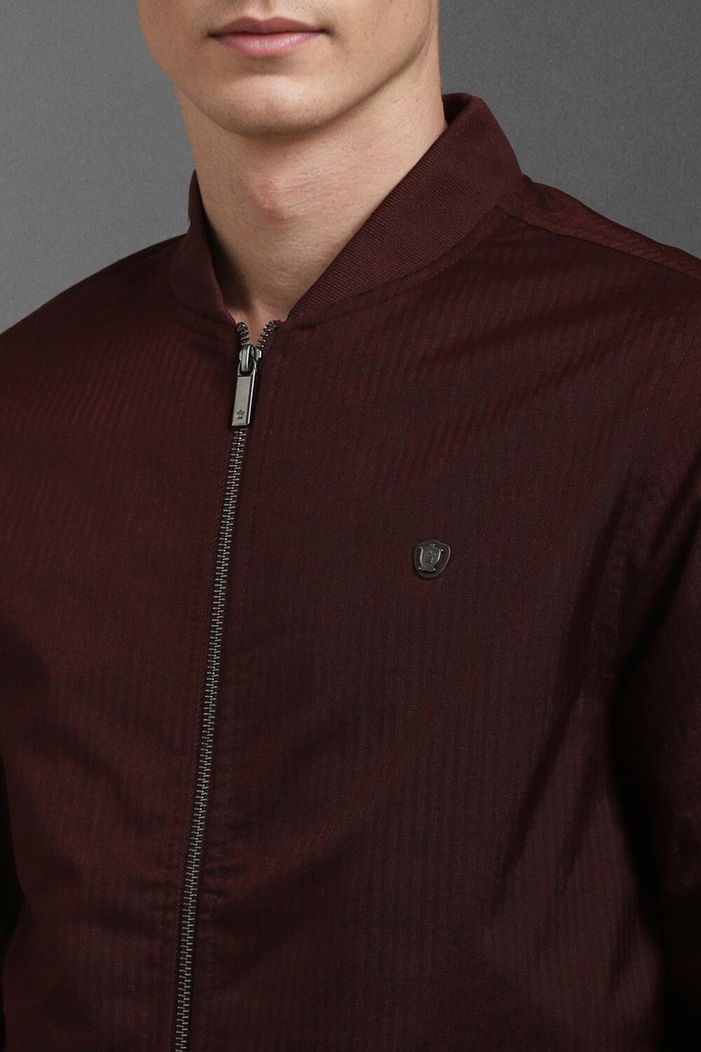 16595-men-casual-maroon-textured-jackets-maroon-1.jpg