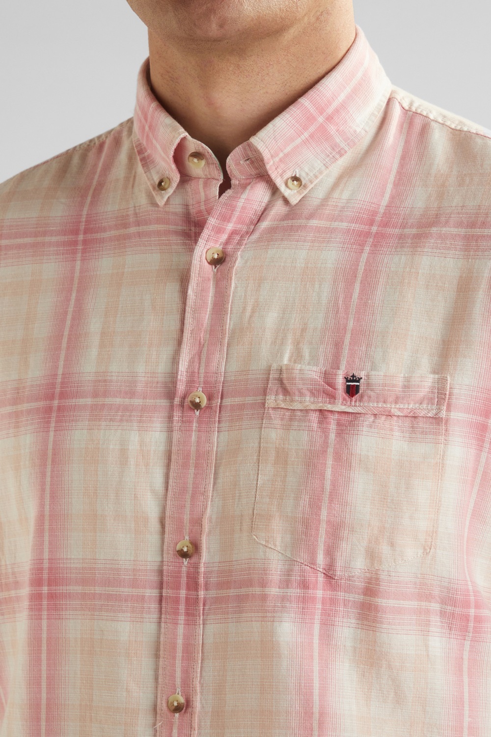 16602-men-beige-slim-fit-check-full-sleeves-casual-shirt-beige-1.webp