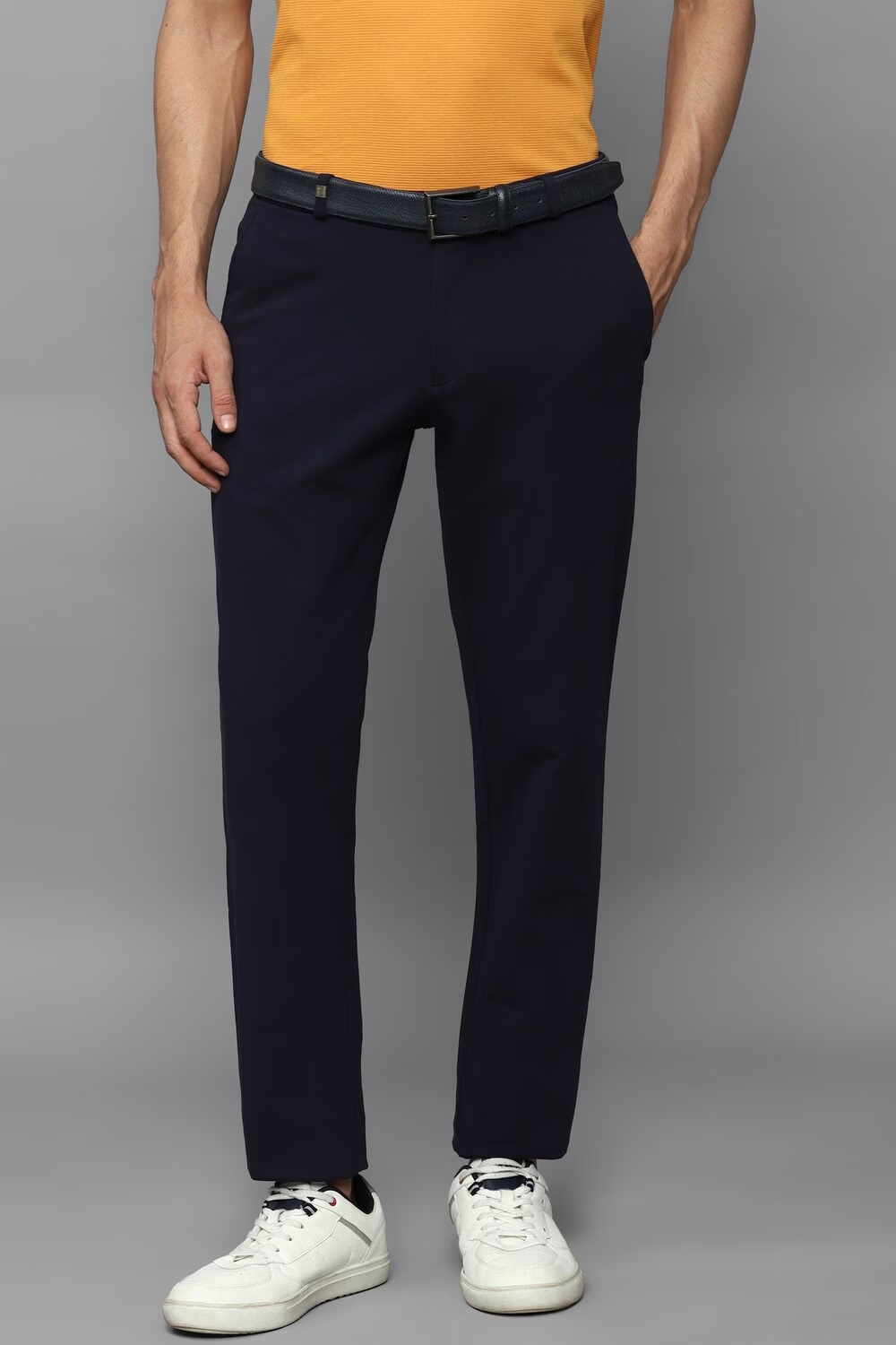 Men Navy Slim Fit Solid Flat Front Casual Trousers-Navy