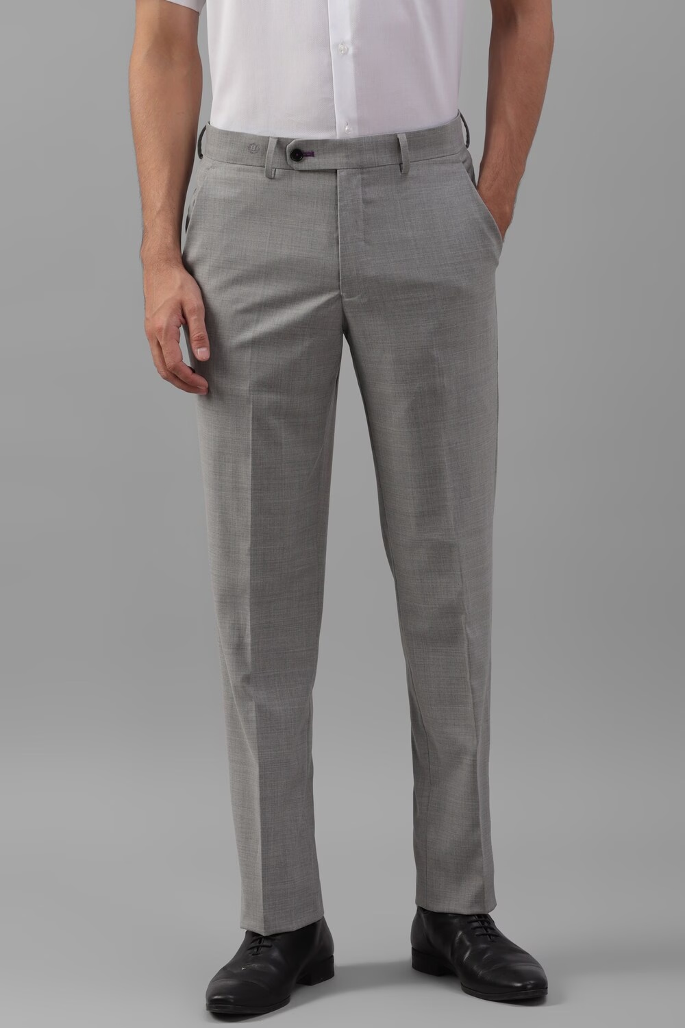 16641-men-grey-slim-fit-textured-flat-front-formal-trousers-grey-1.jpg