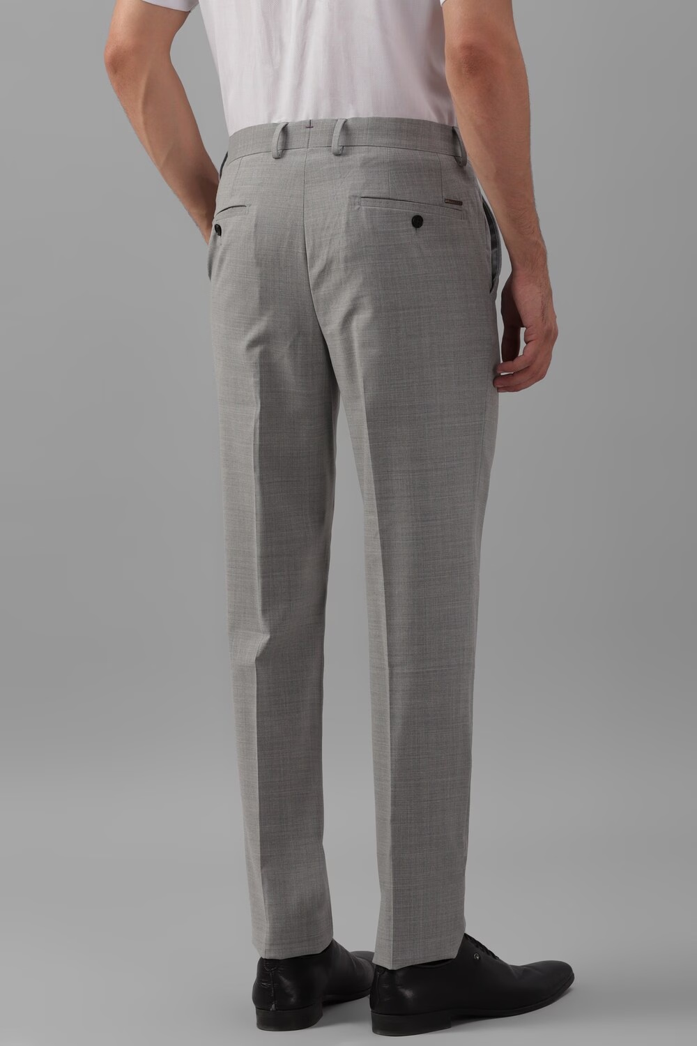 16641-men-grey-slim-fit-textured-flat-front-formal-trousers-grey-1.jpg