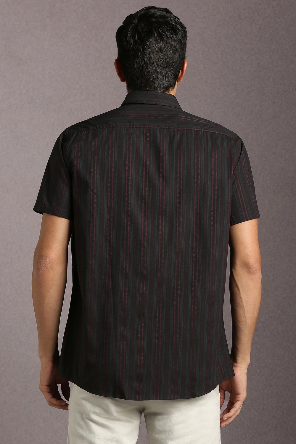 16997-men-black-stripe-half-sleeves-casual-shirt-black-1.jpg