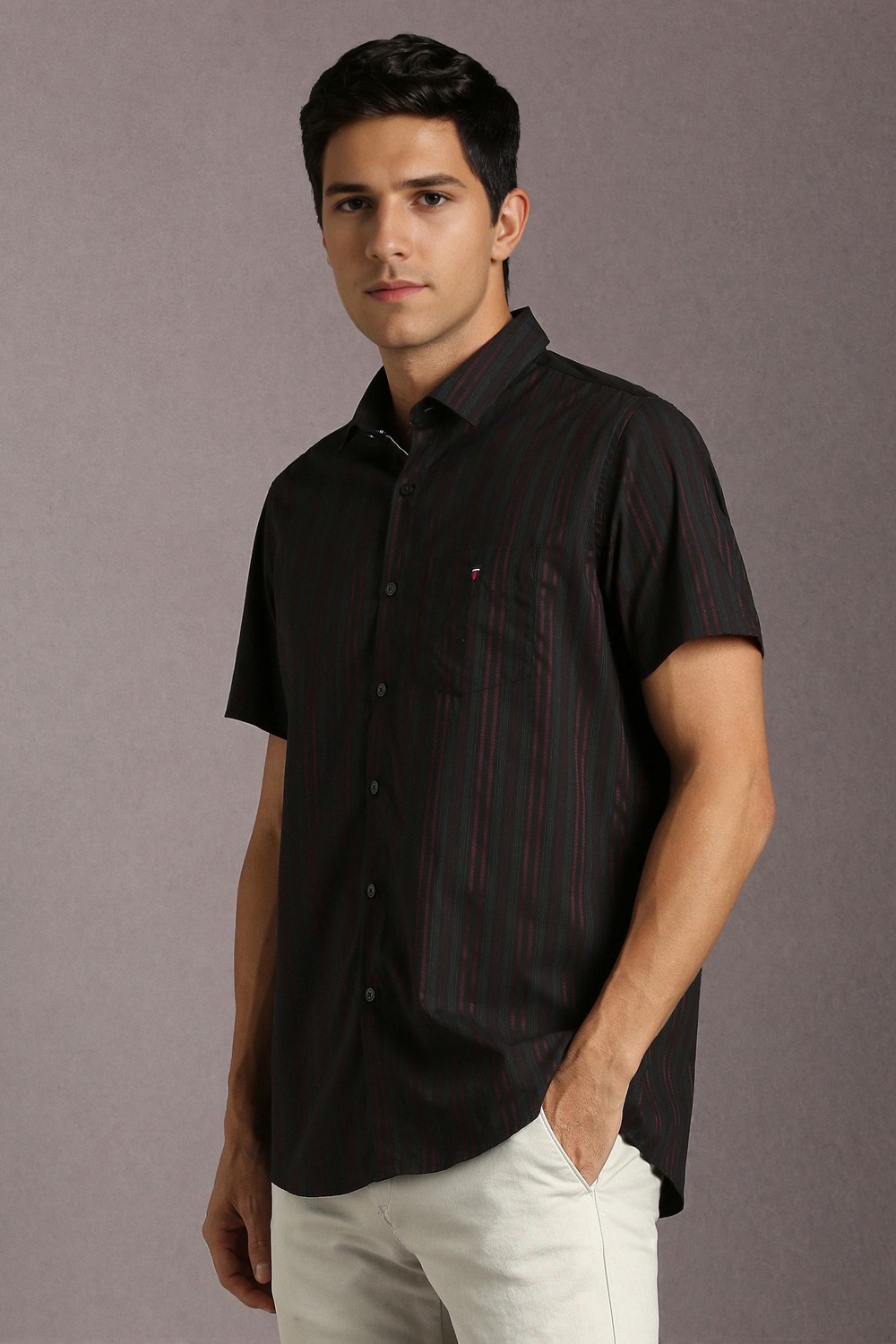 16997-men-black-stripe-half-sleeves-casual-shirt-black-1.jpg