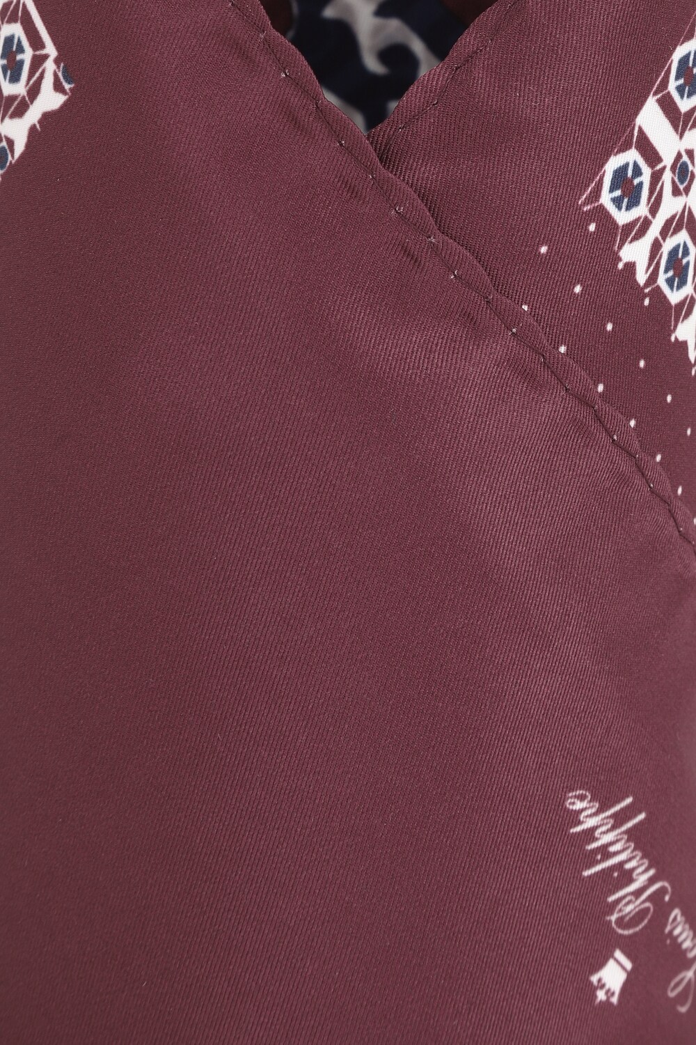 17271-men-maroon-print-party-pocket-square-maroon-1.jpg