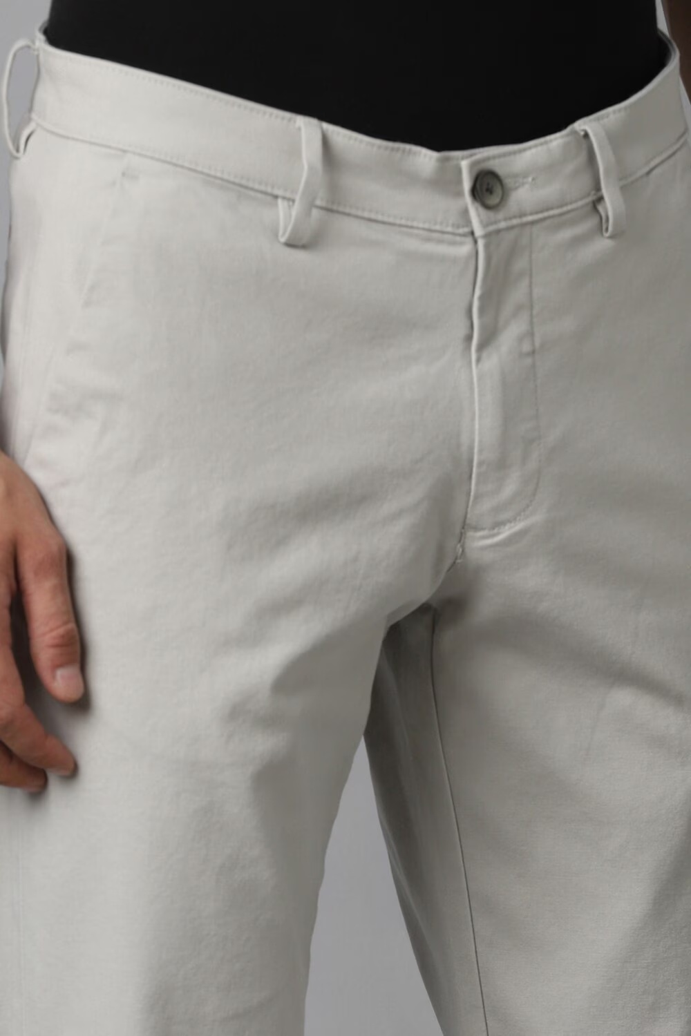 174-men-grey-slim-tapered-fit-solid-flat-front-casual-trousers-grey-1.jpg