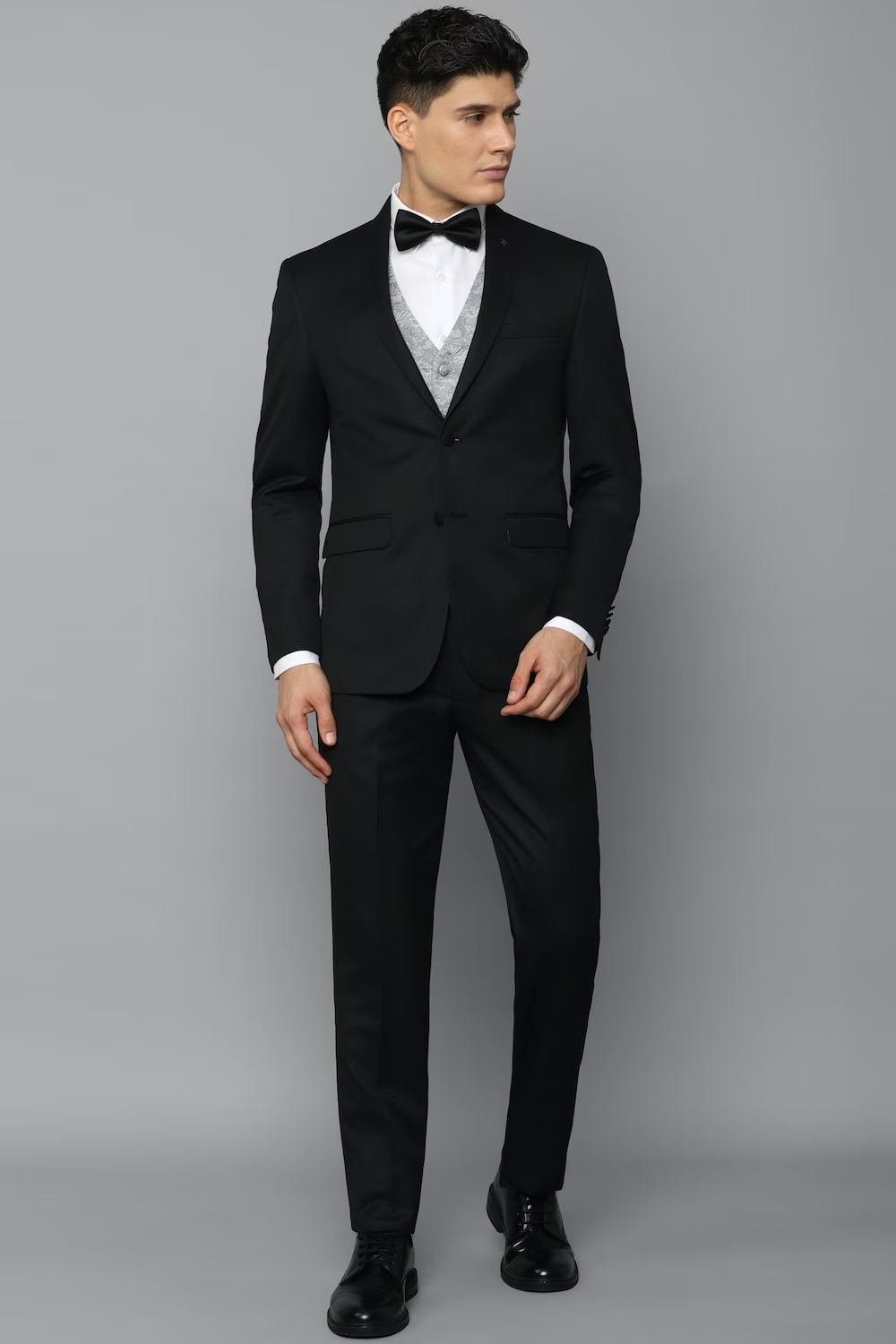 Men Black Slim Fit Solid Party Three Piece Suit-Black