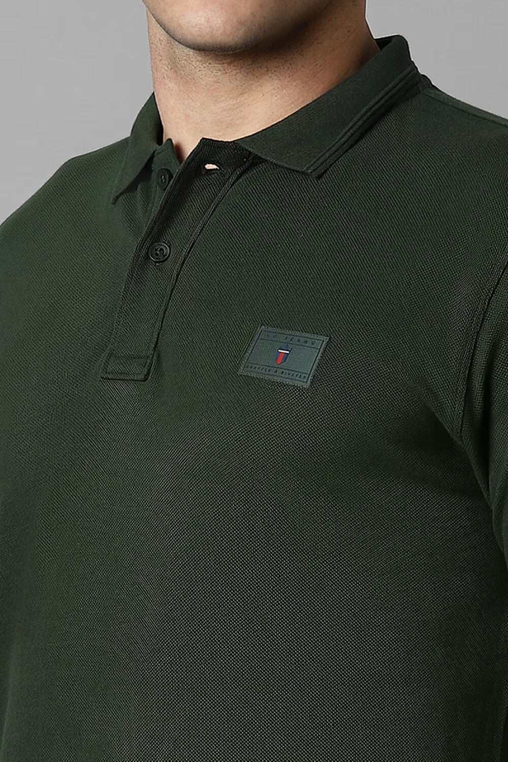 17636-men-olive-textured-polo-neck-t-shirt-olive-1.jpg