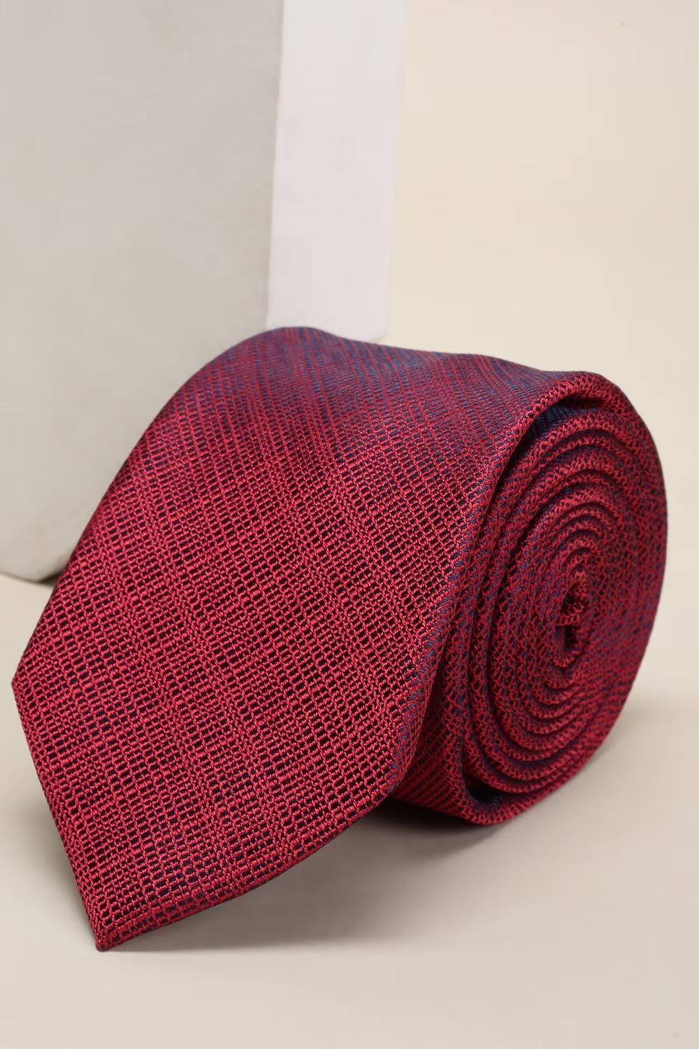 1778-men-maroon-embroidered-tie-maroon-1.jpg
