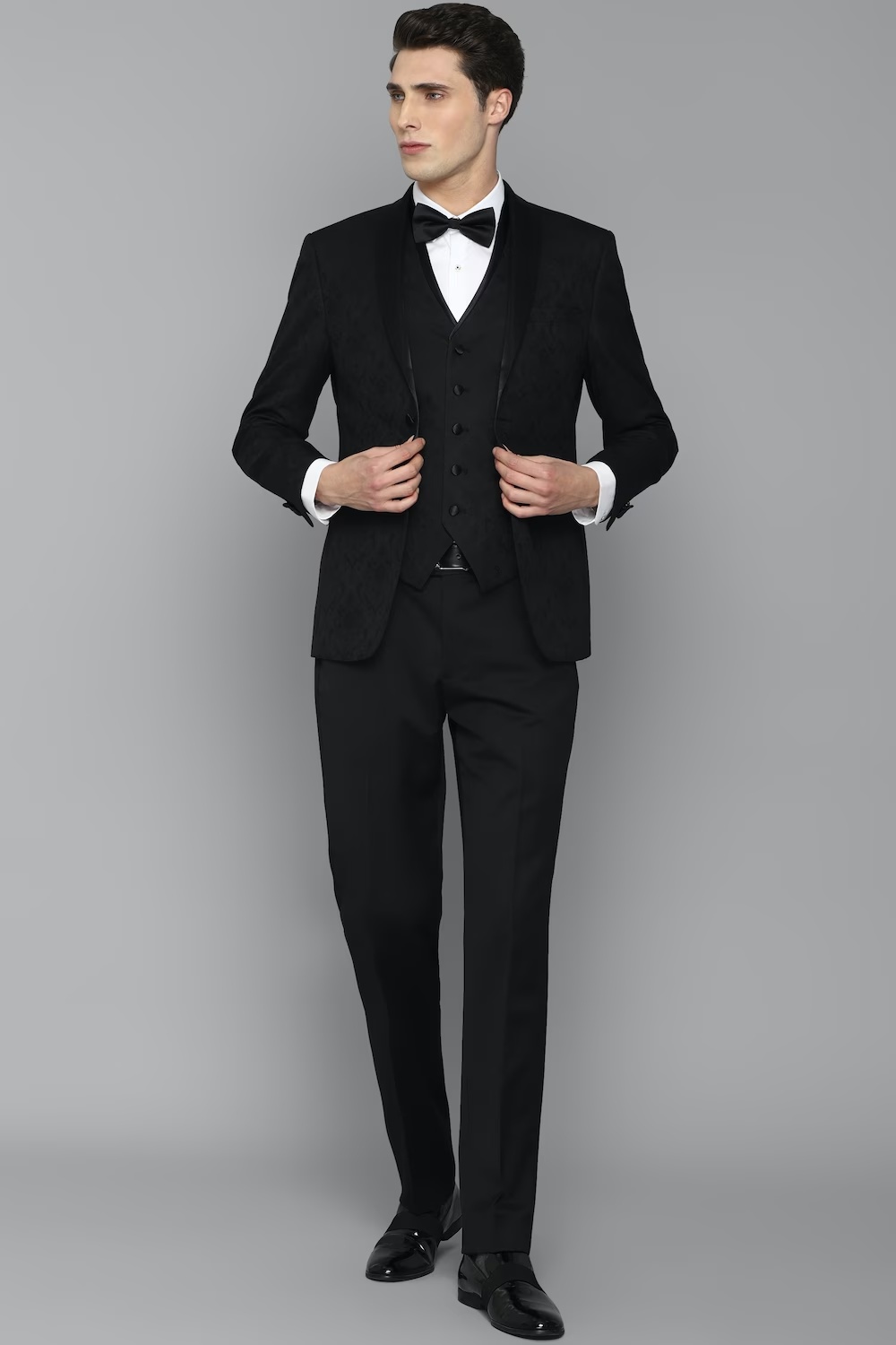 17802-men-black-slim-fit-solid-party-three-piece-suit-black-1.jpg