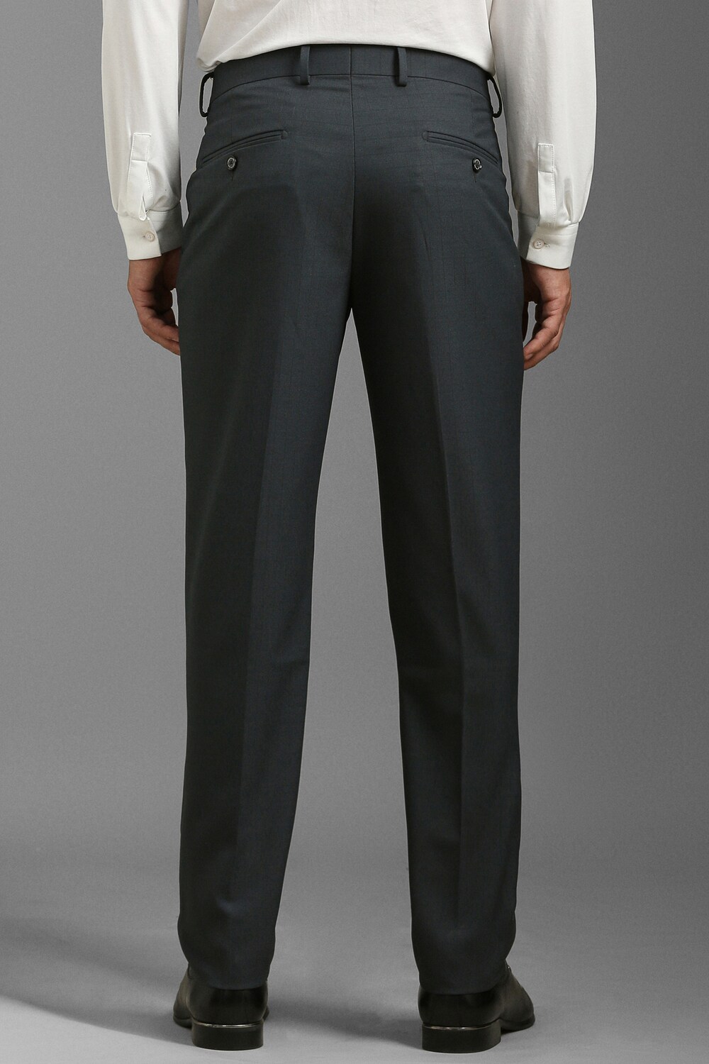 18077-men-grey-slim-fit-check-flat-front-formal-trousers-grey-1.jpg